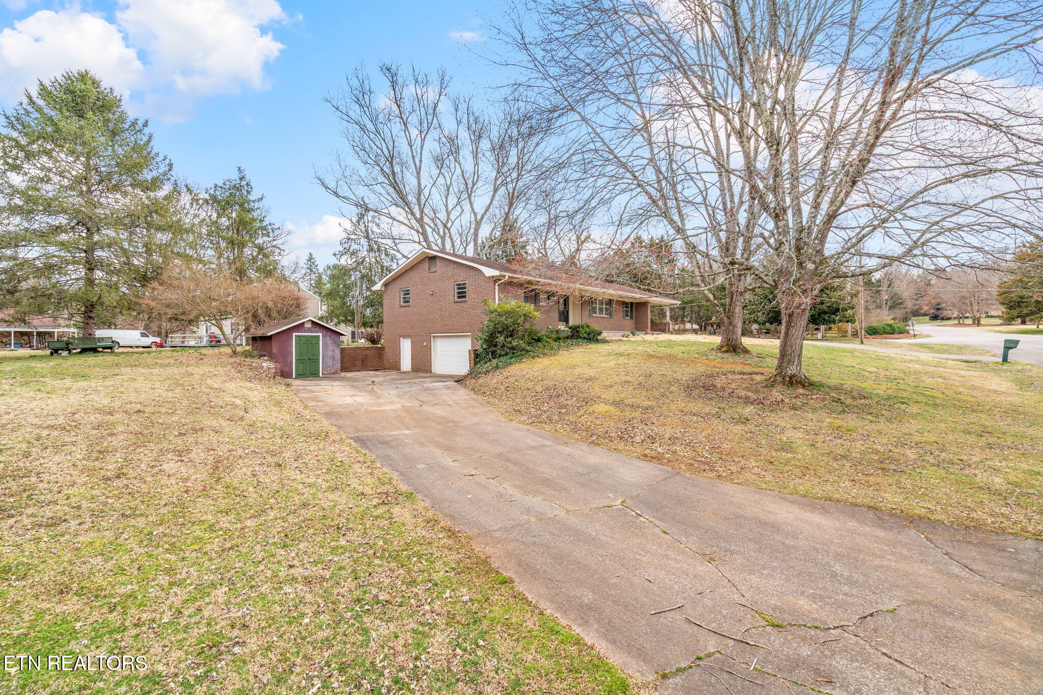 4506 Terrace View Rd Property Photo 6