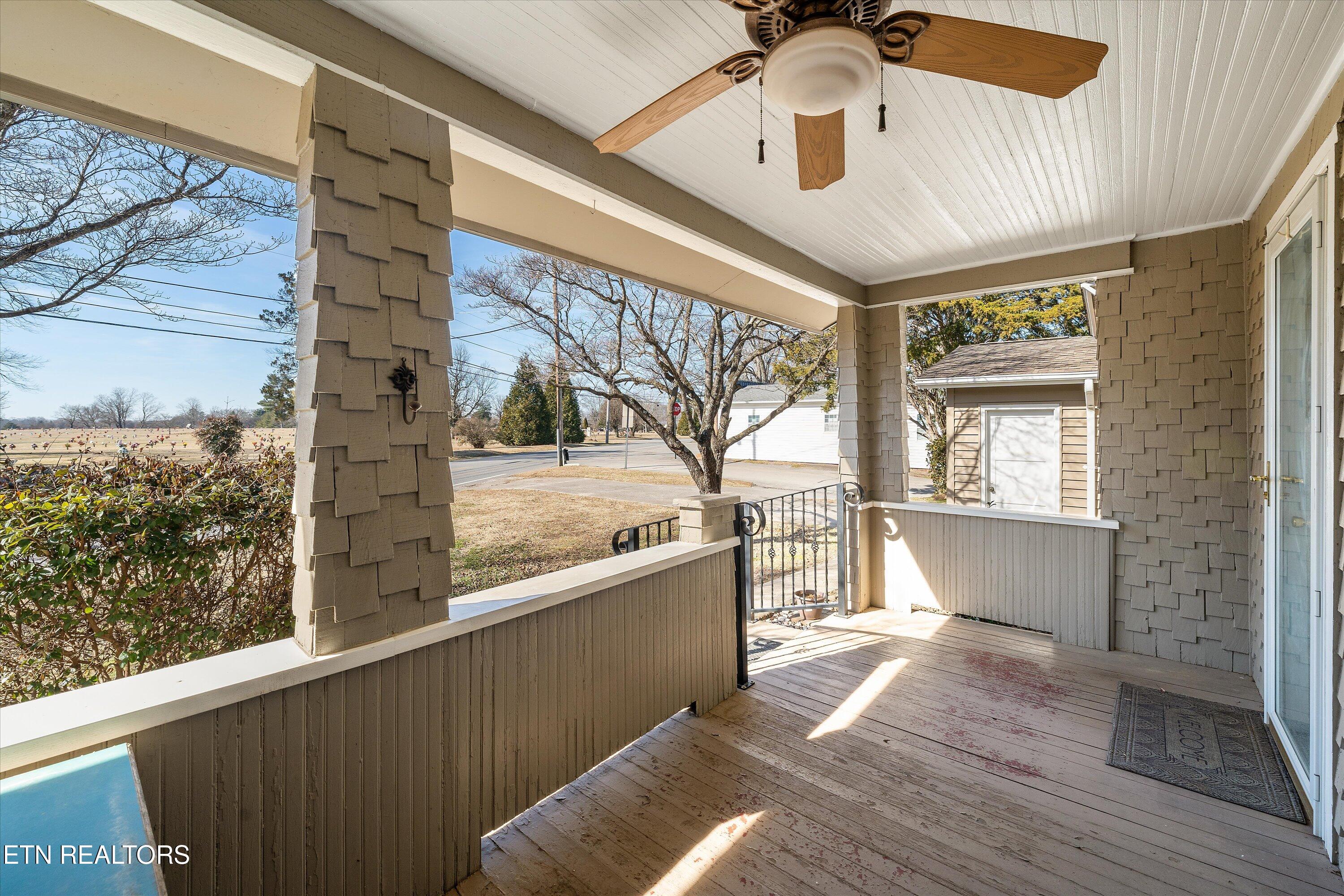 2407 Tuckaleechee Pike Property Photo 7