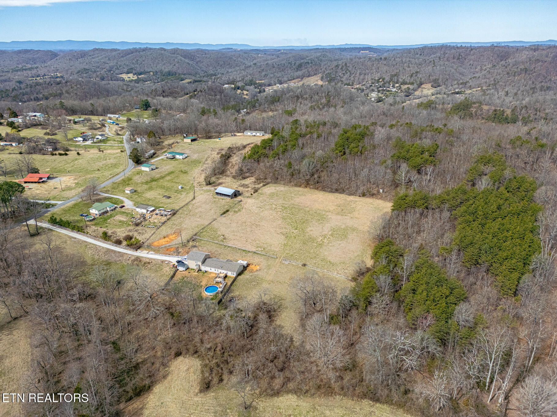 440 Wallace Rd Property Photo 48