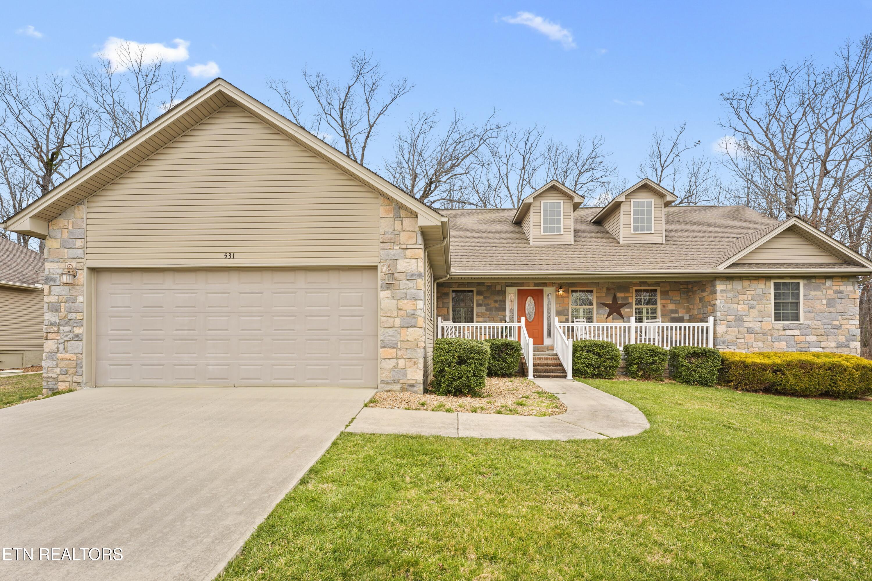 531 Lakeview Drive Property Photo 1