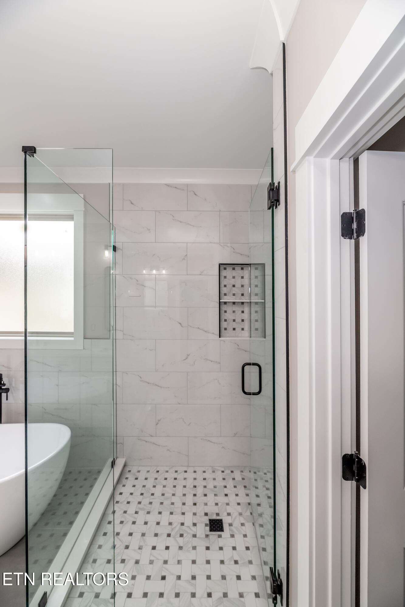 115 Oonoga Way Property Photo 38