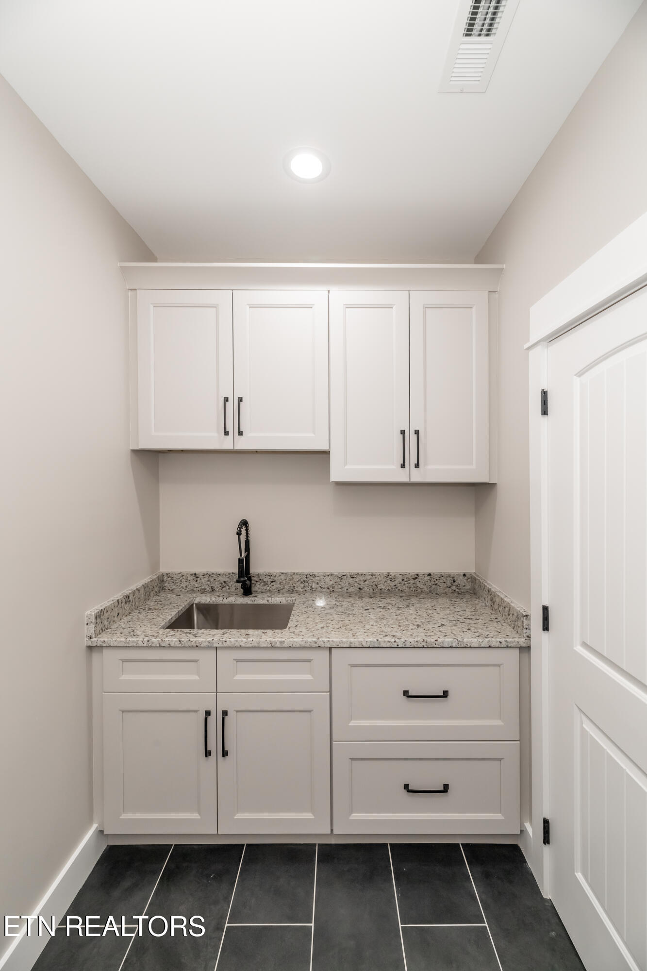 115 Oonoga Way Property Photo 44
