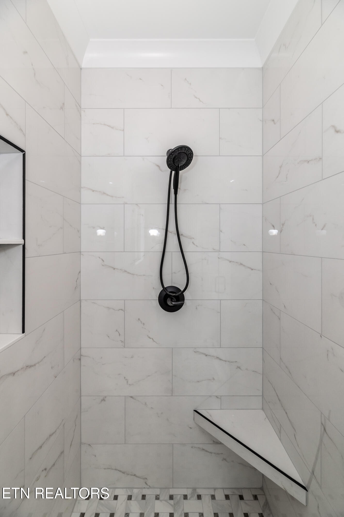 115 Oonoga Way Property Photo 46