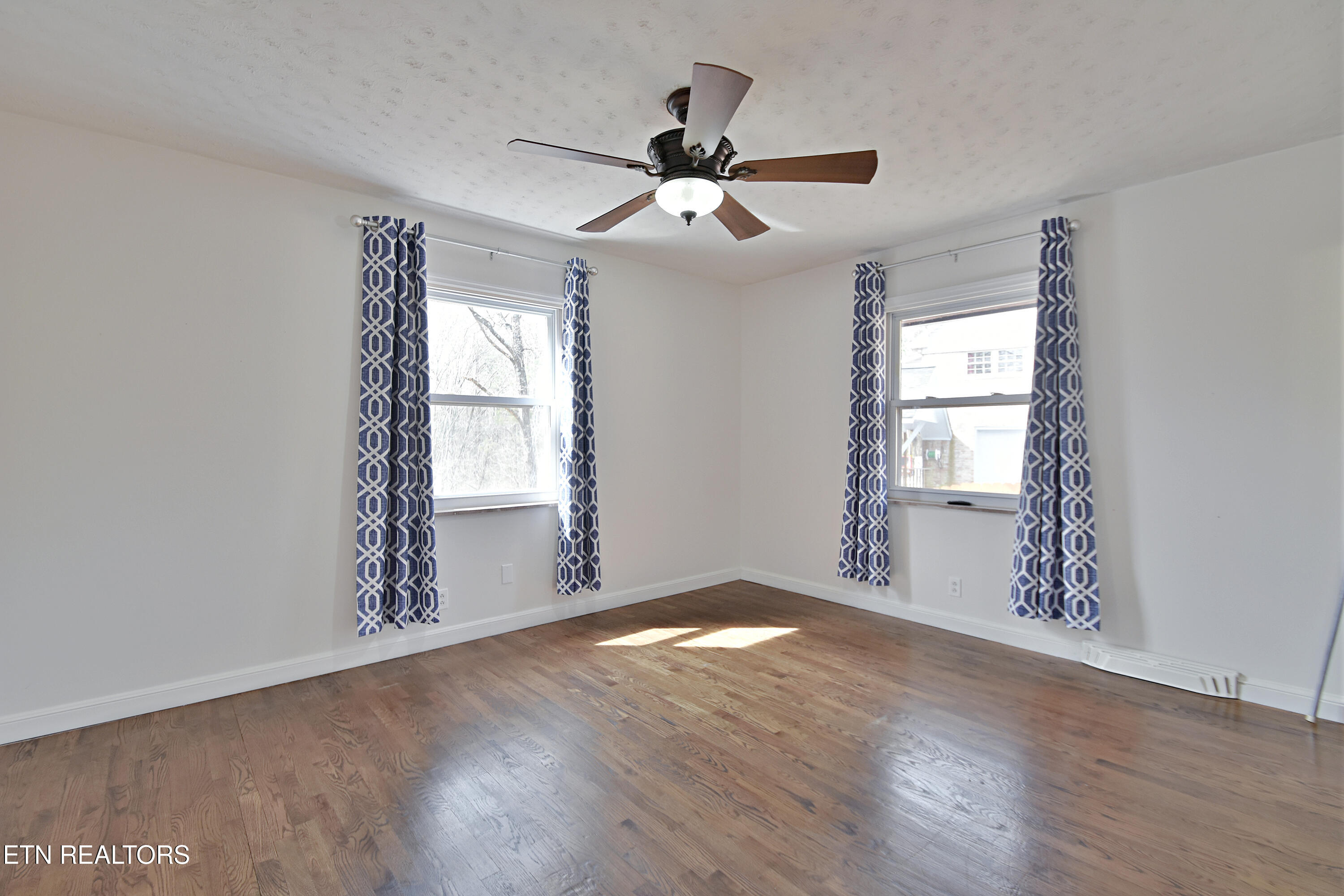 5833 Briercliff Rd Property Photo 14