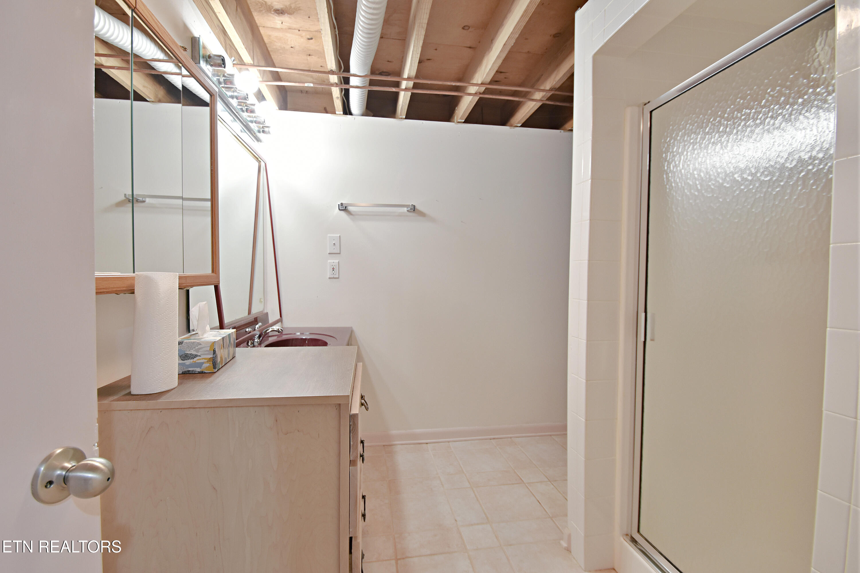 5833 Briercliff Rd Property Photo 22