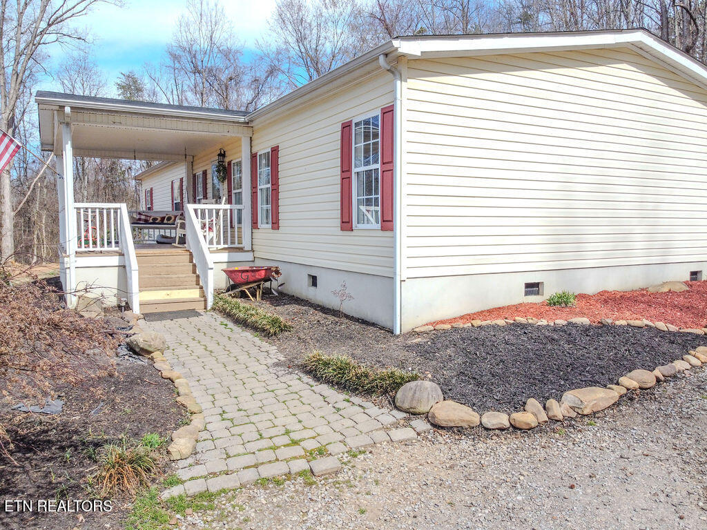 260 County Road 384 Property Photo 3