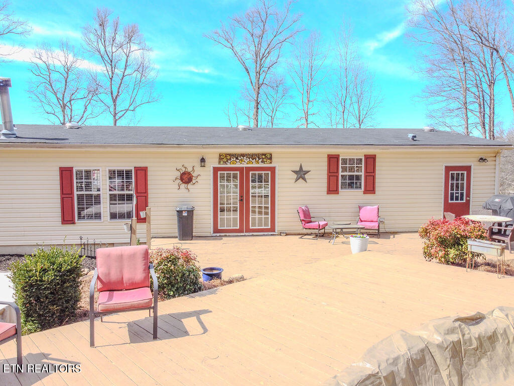 260 County Road 384 Property Photo 8