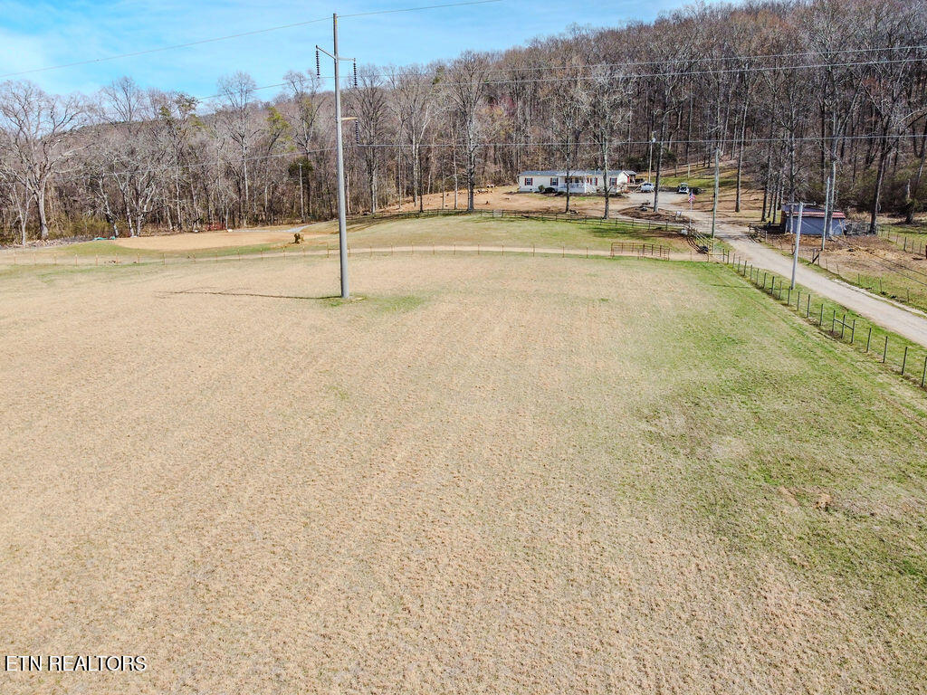 260 County Road 384 Property Photo 15