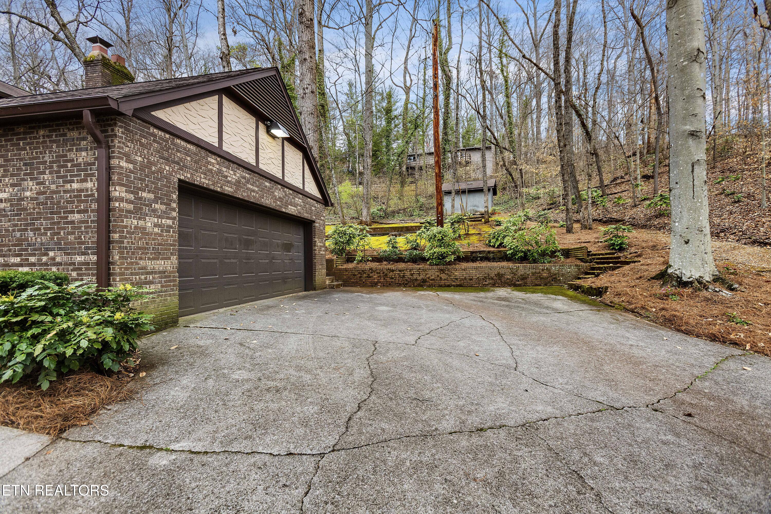 3217 Montlake Drive Property Photo 21
