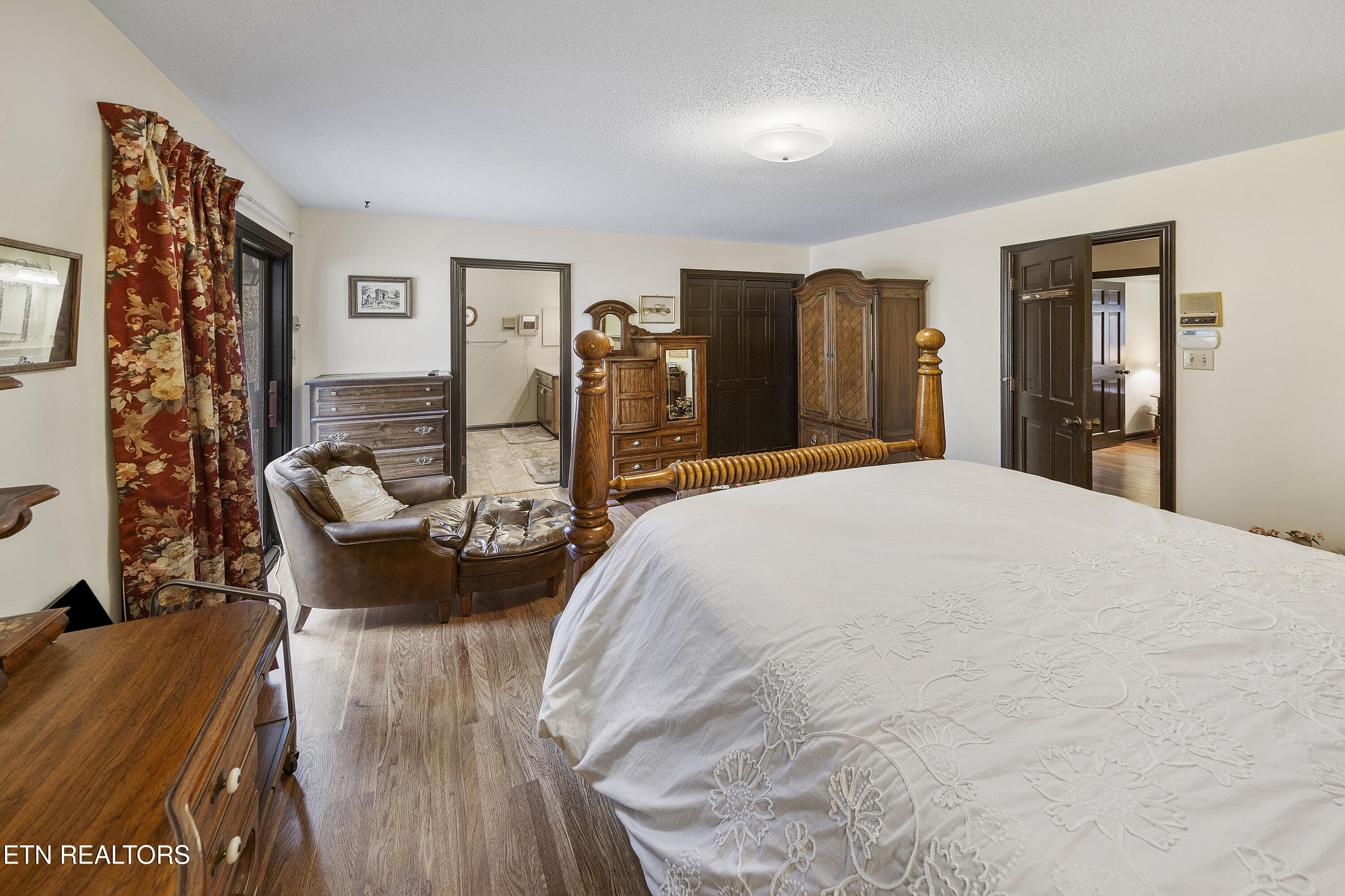 3217 Montlake Drive Property Photo 34