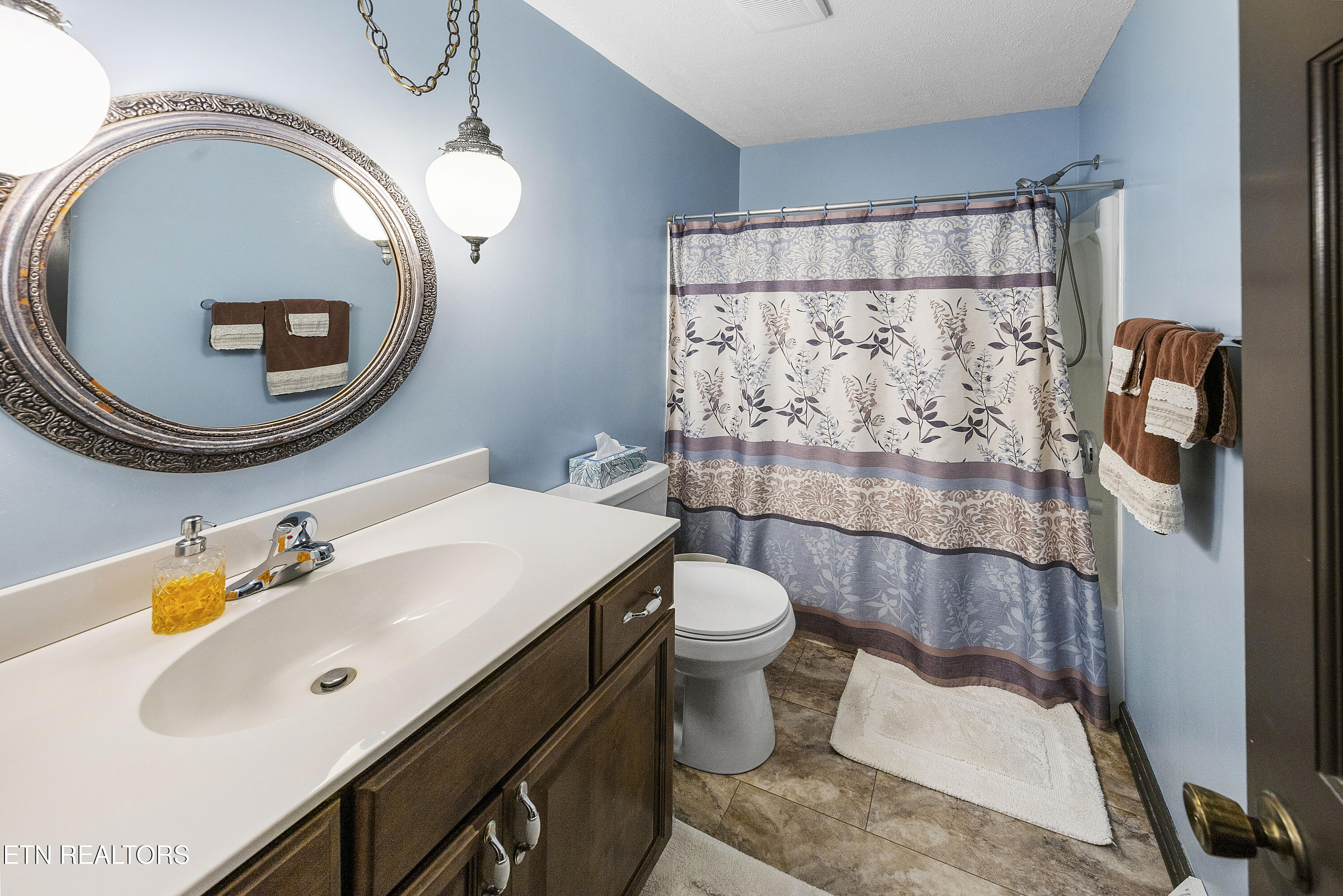 3217 Montlake Drive Property Photo 37