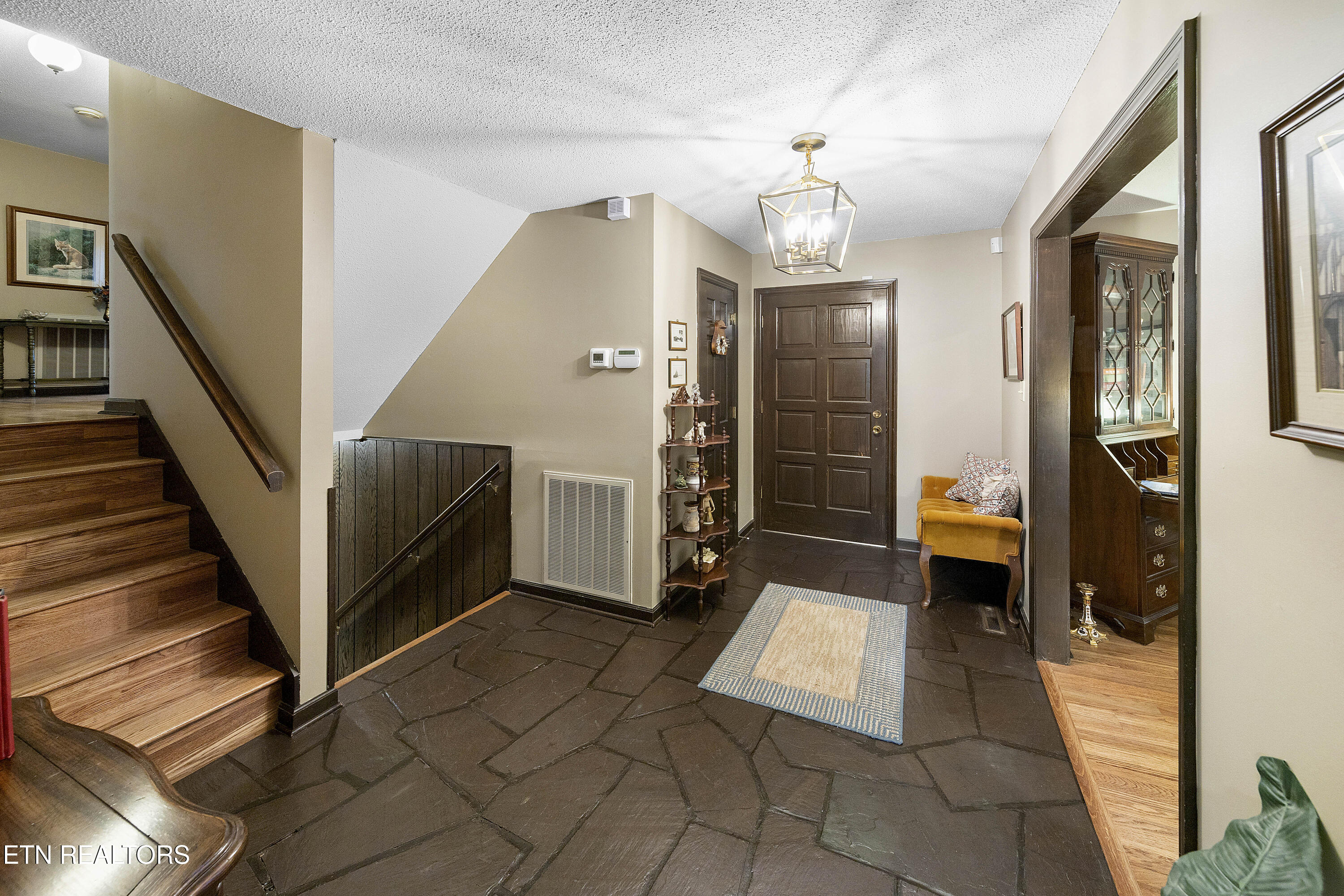 3217 Montlake Drive Property Photo 43