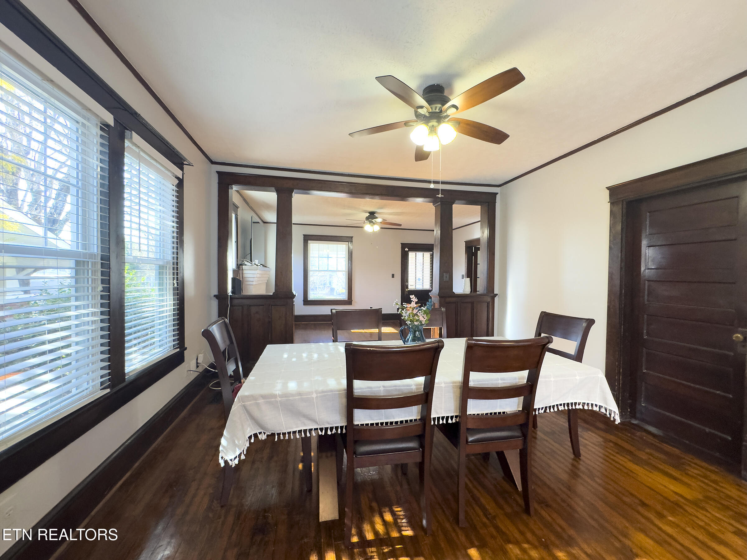 124 E Churchwell Ave Property Photo 15