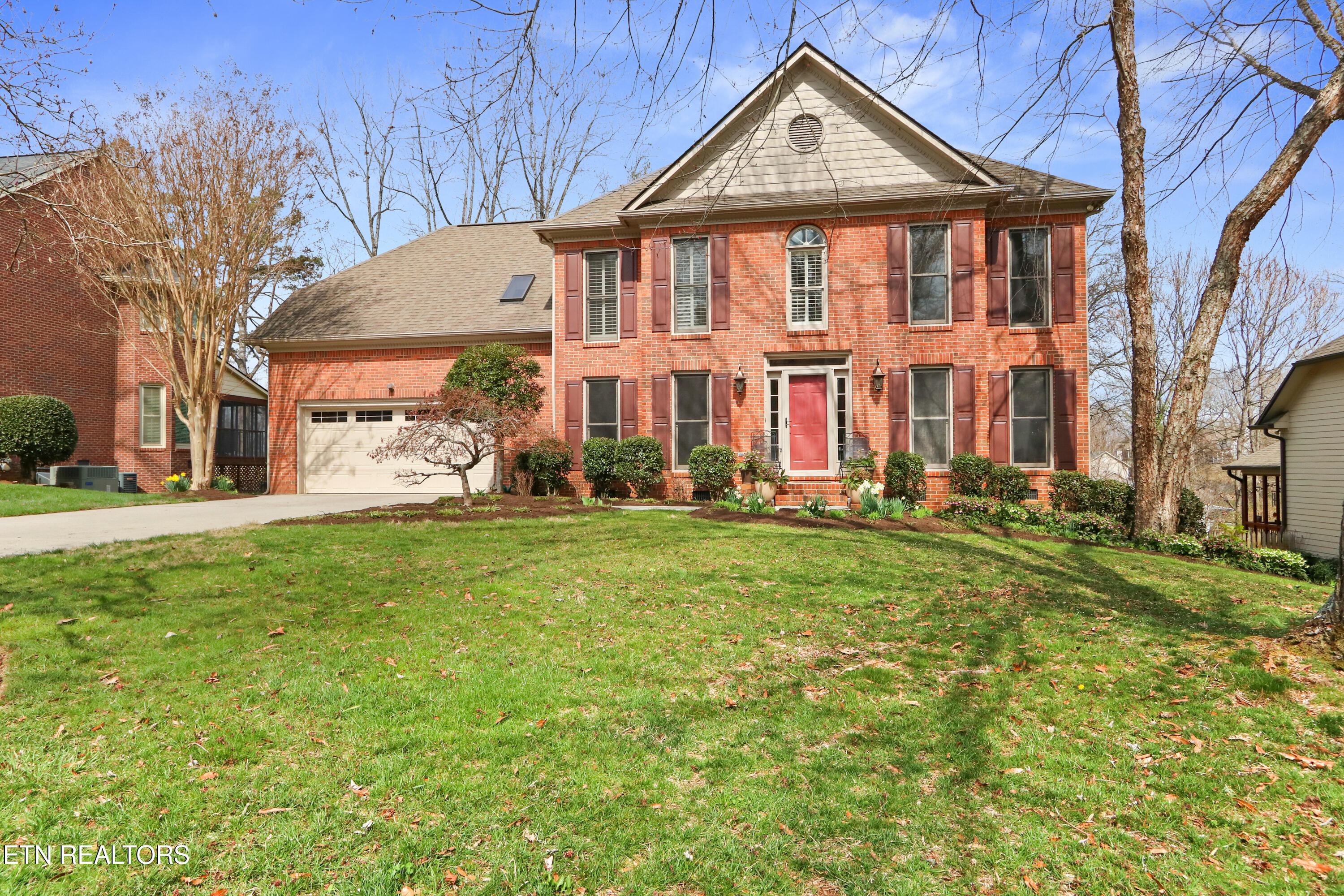 9041 Straw Flower Drive Property Photo 3
