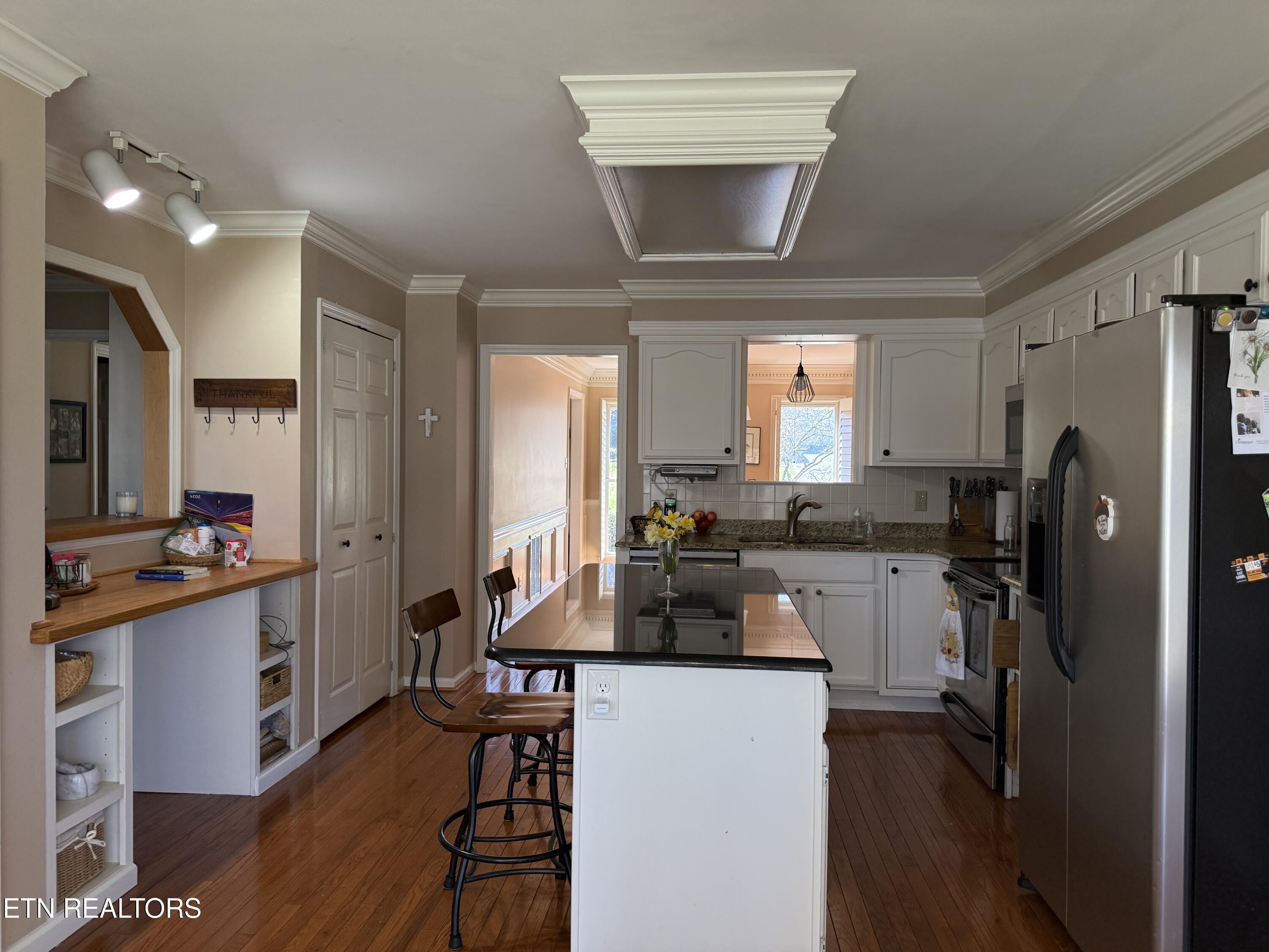 9041 Straw Flower Drive Property Photo 11