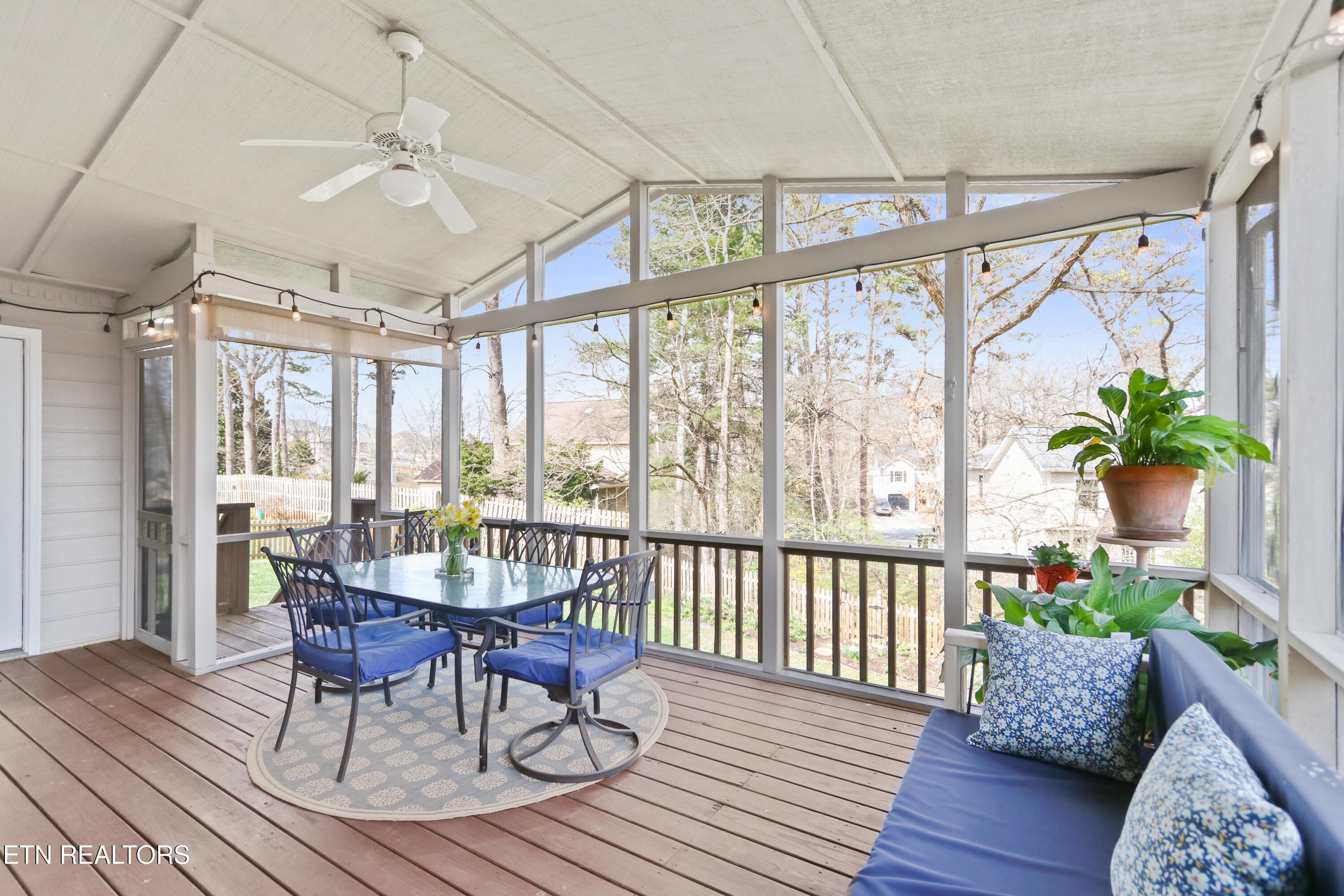 9041 Straw Flower Drive Property Photo 44
