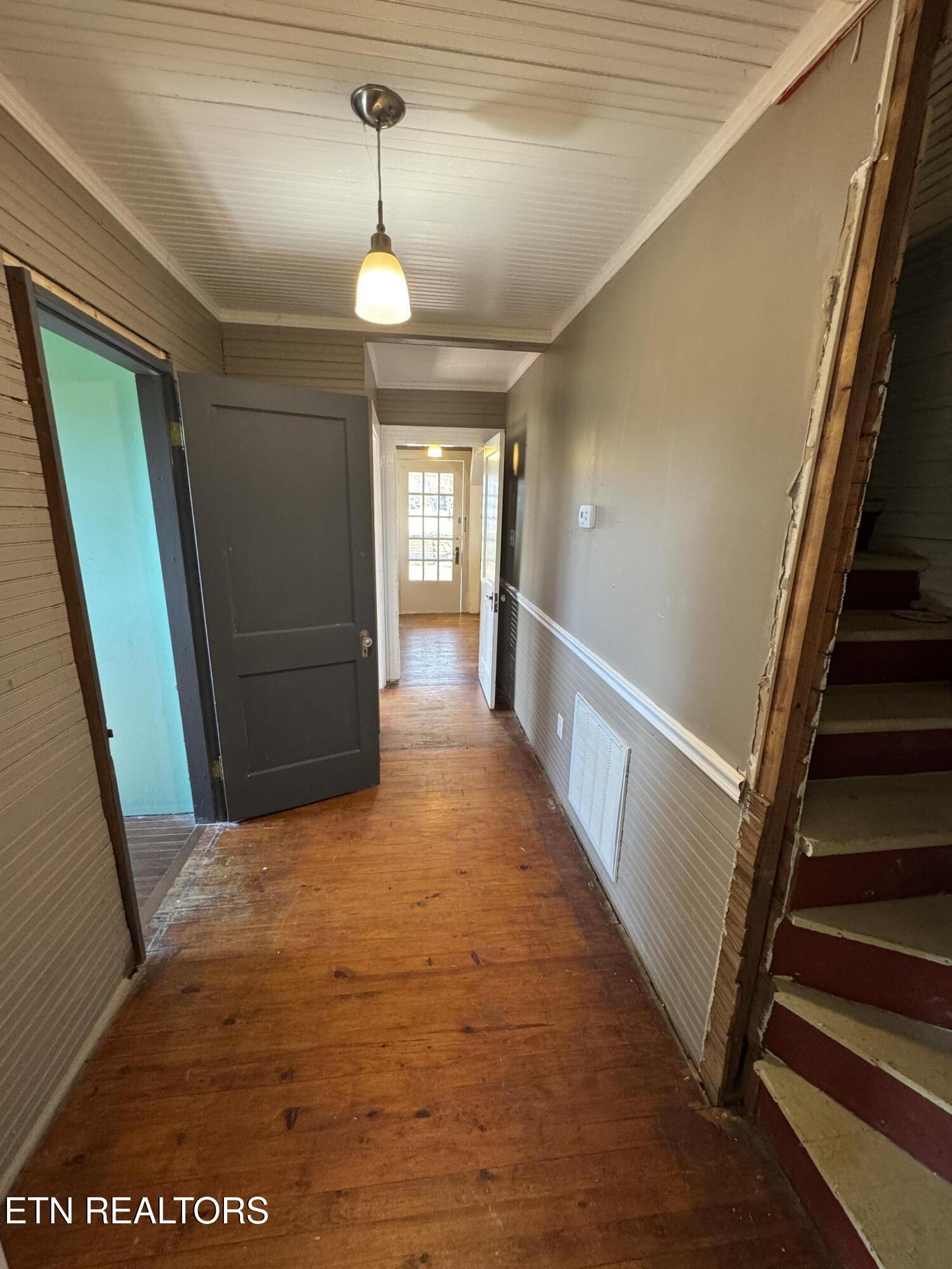 931 Mulberry St Property Photo 8