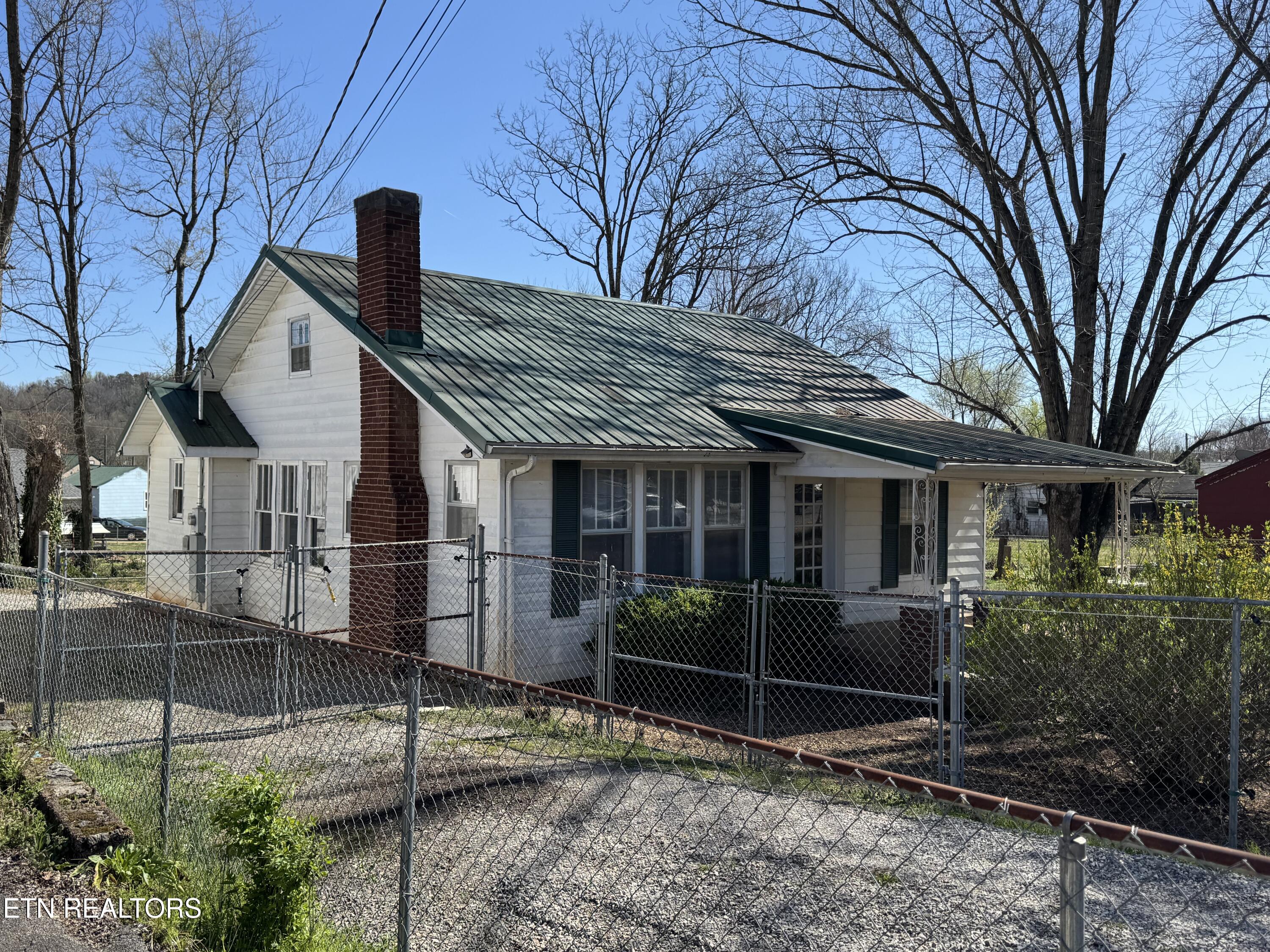 931 Mulberry St Property Photo 15