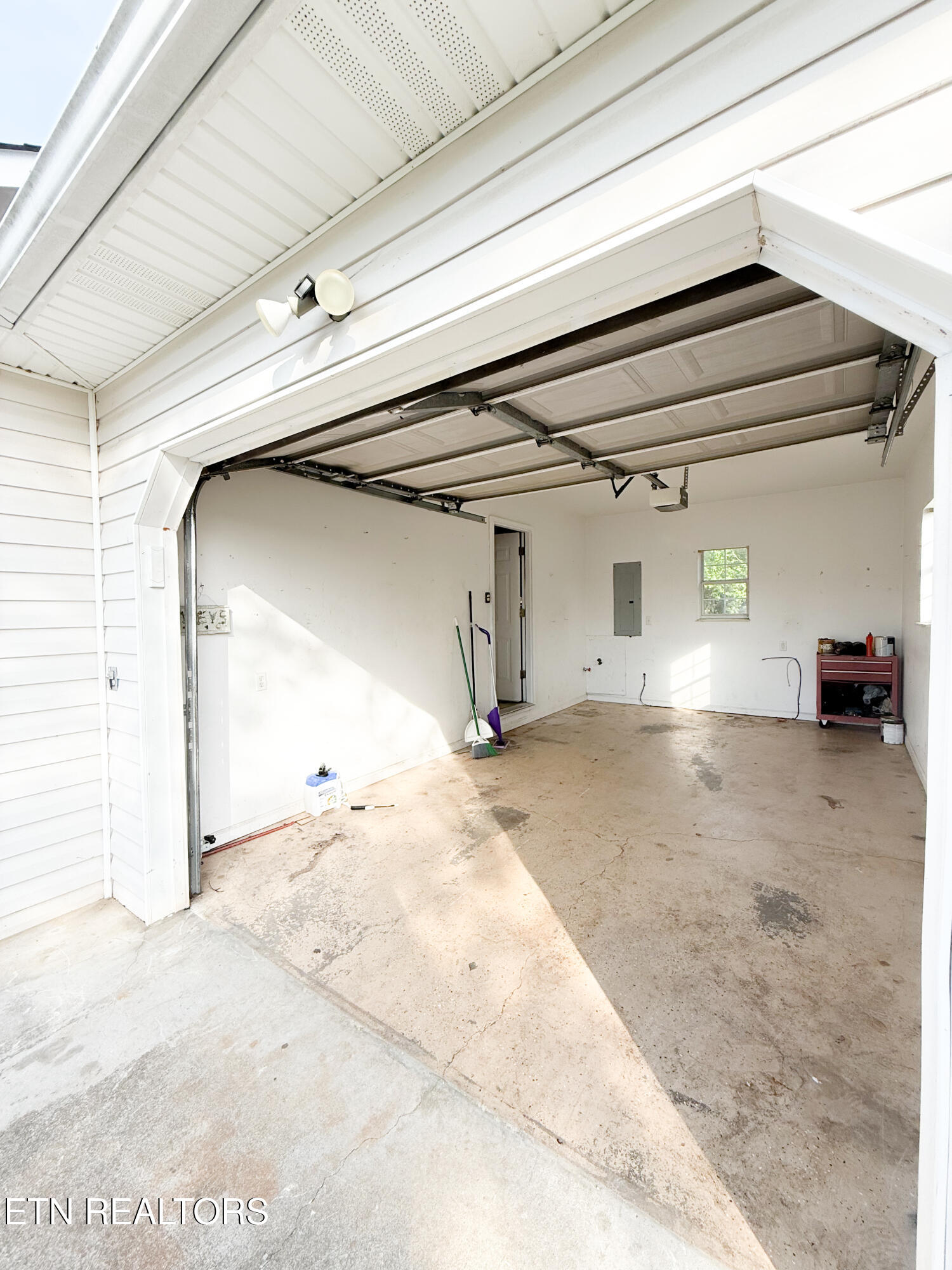 106 Squaw Lane Property Photo 19