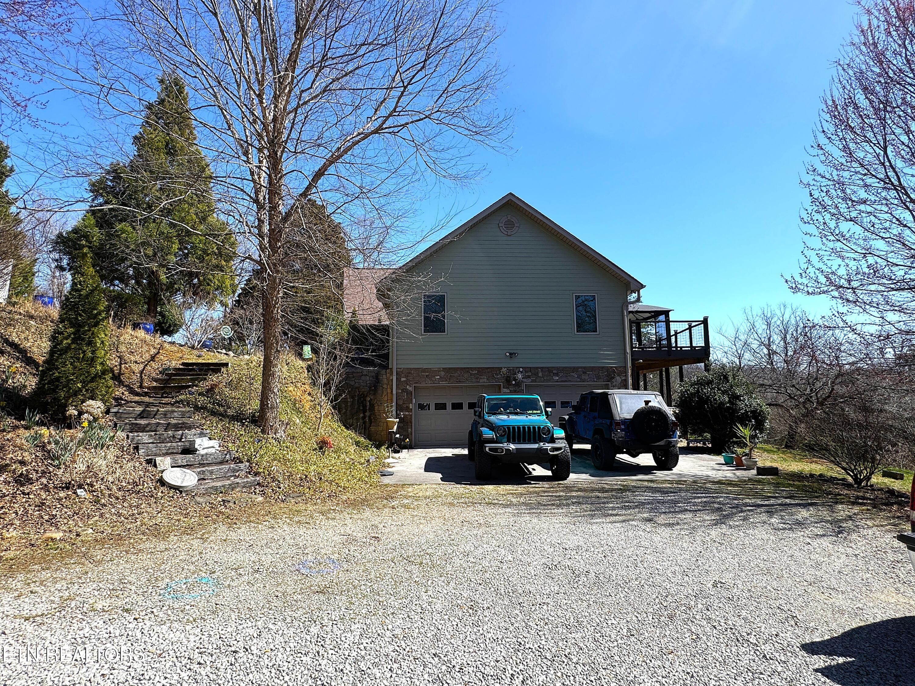 792 Edenwood Way Property Photo 4