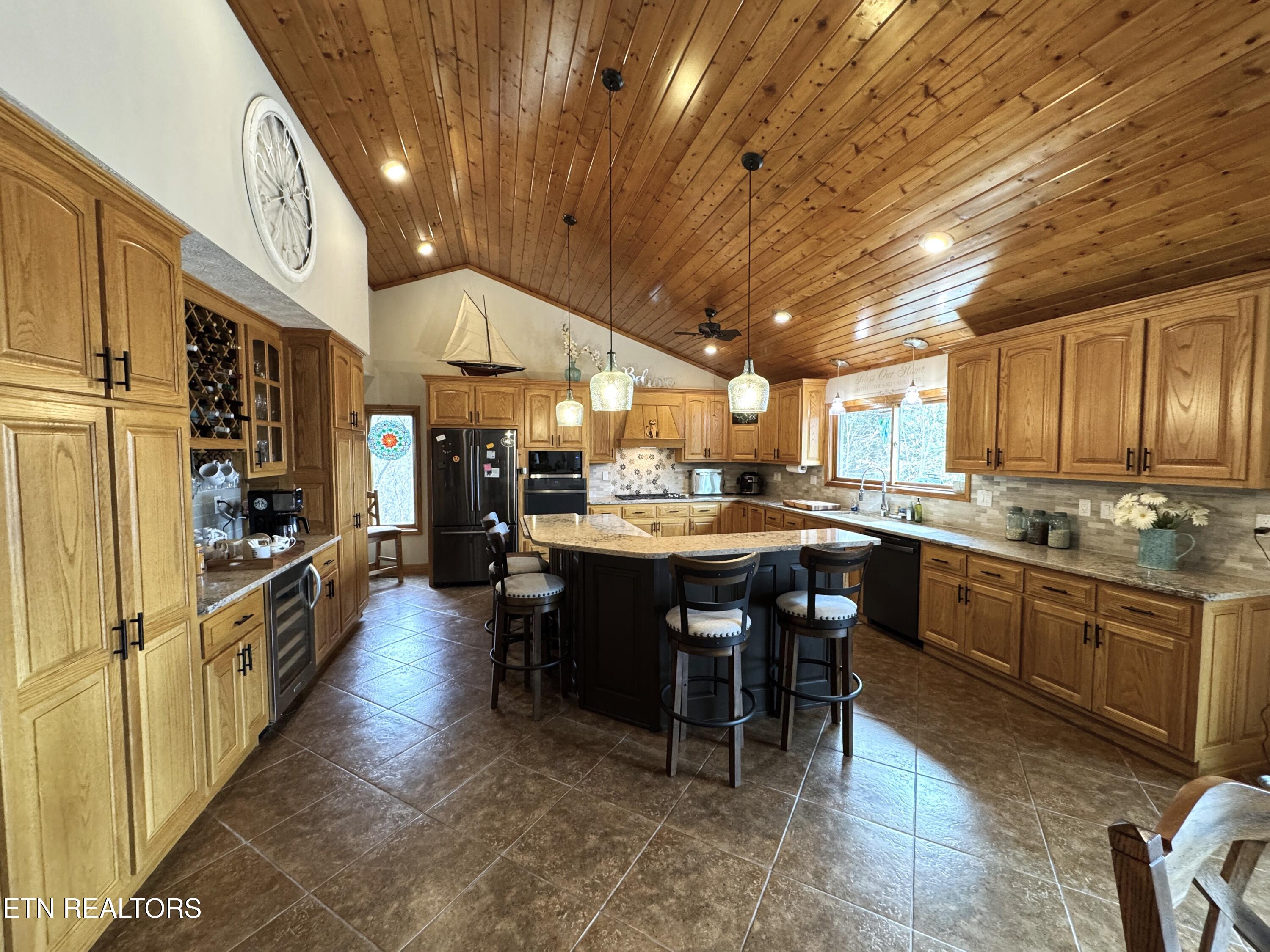 792 Edenwood Way Property Photo 19