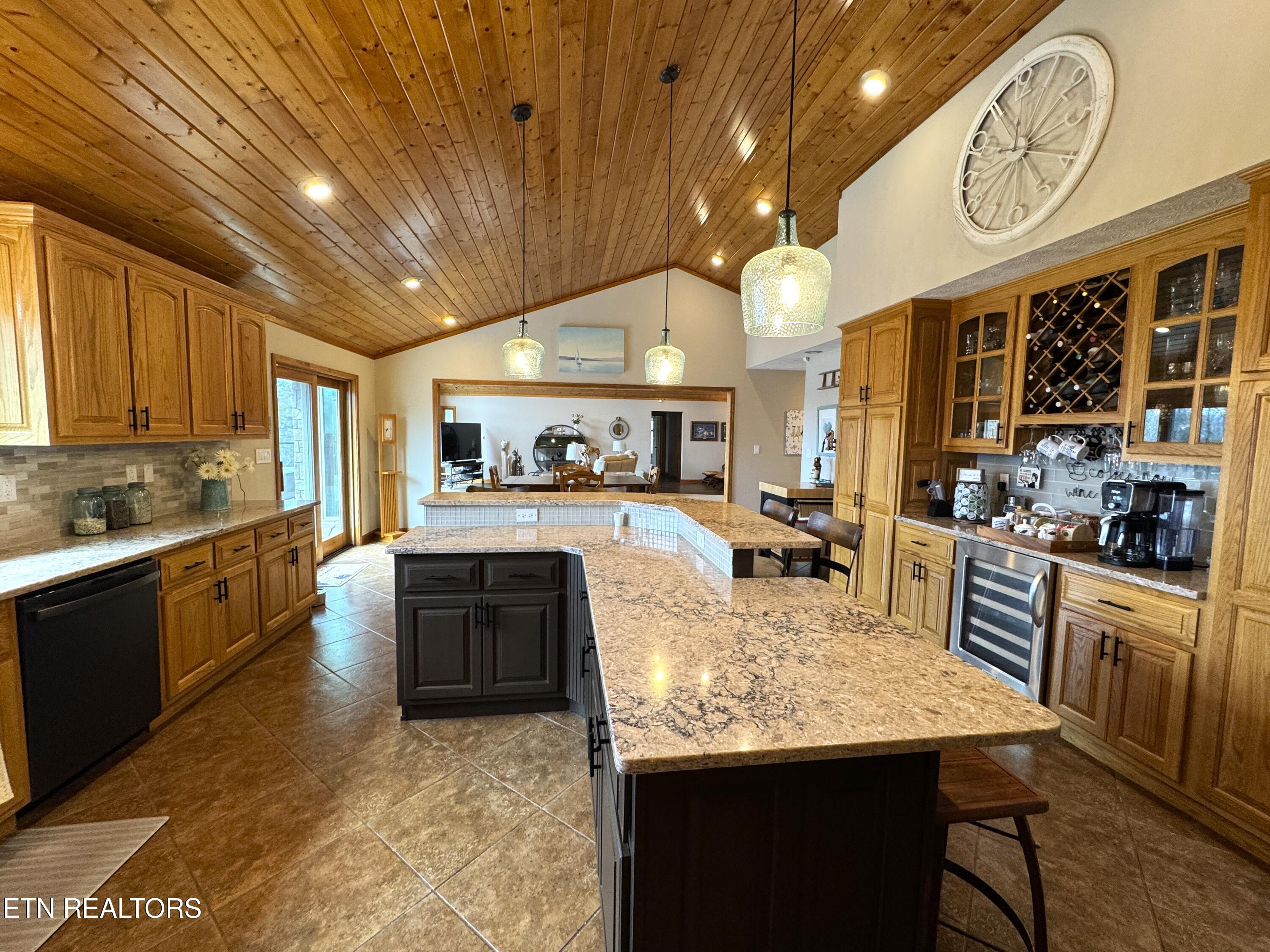 792 Edenwood Way Property Photo 21