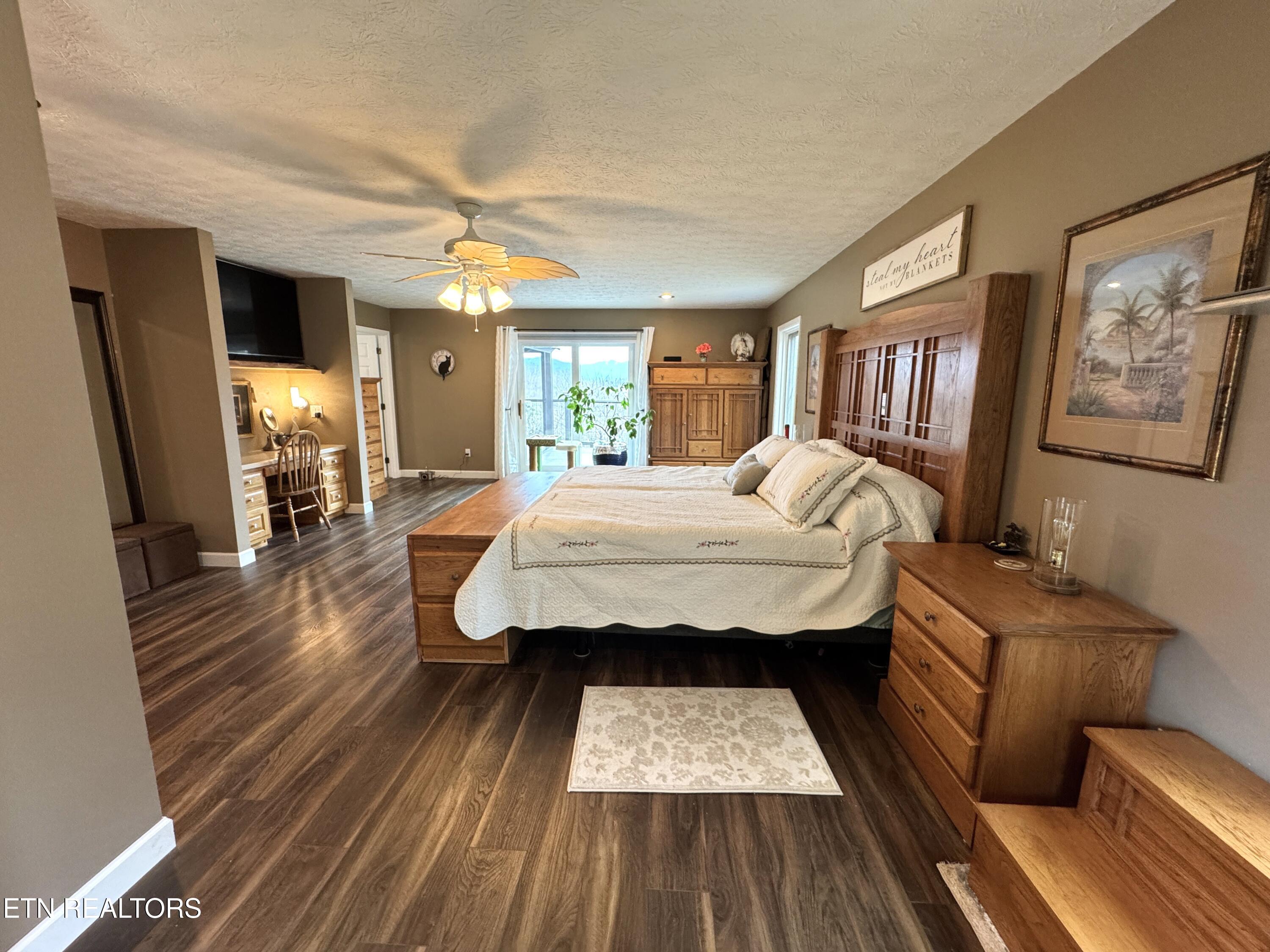 792 Edenwood Way Property Photo 31