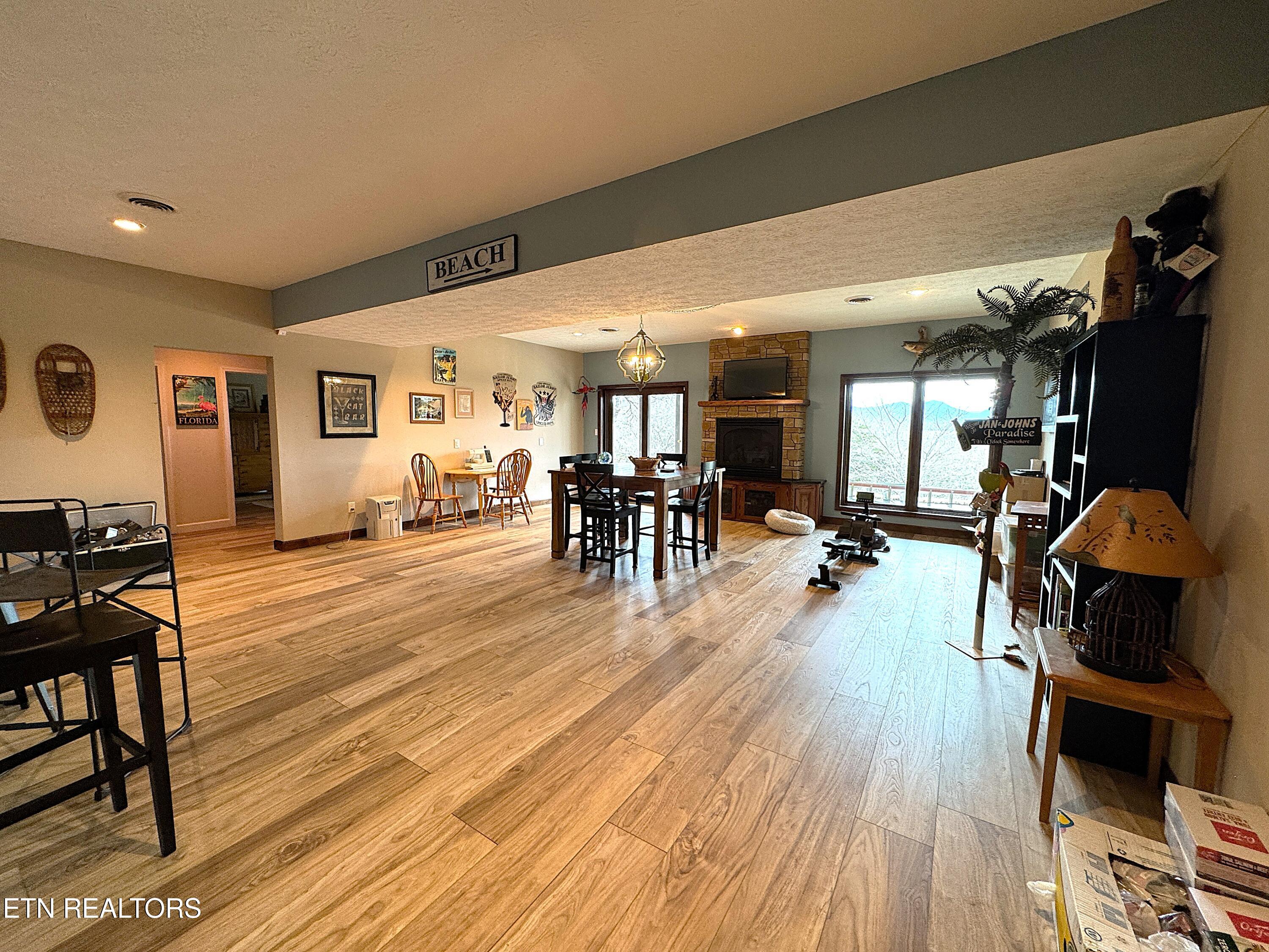 792 Edenwood Way Property Photo 36