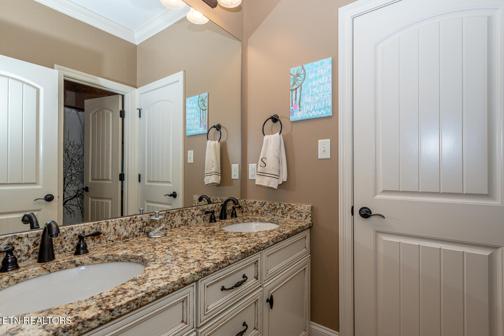 102 Pheasant Walk Drive Property Photo 36