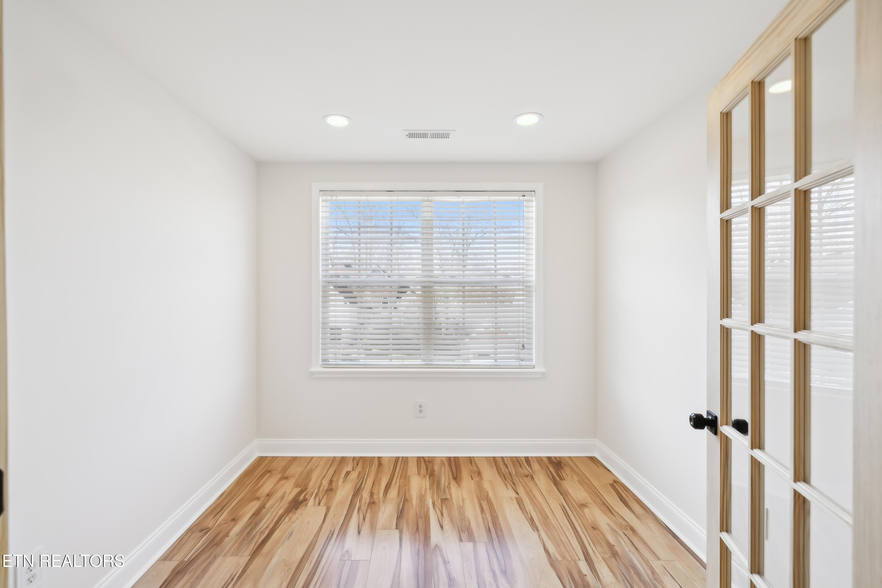 11034 Eagle Creek Lane Property Photo 35