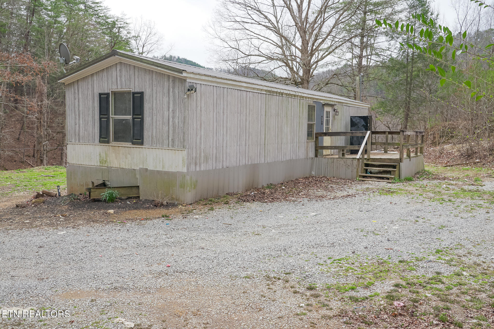 591 Cane Creek Mountain Rd Property Photo 17