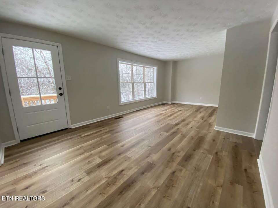 5502 Nickle Rd Property Photo 5