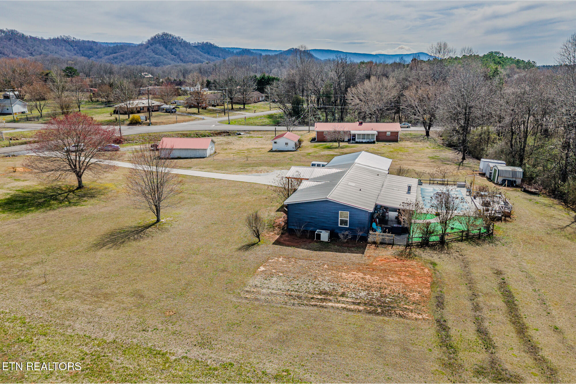 205 County Road 500 Property Photo 40