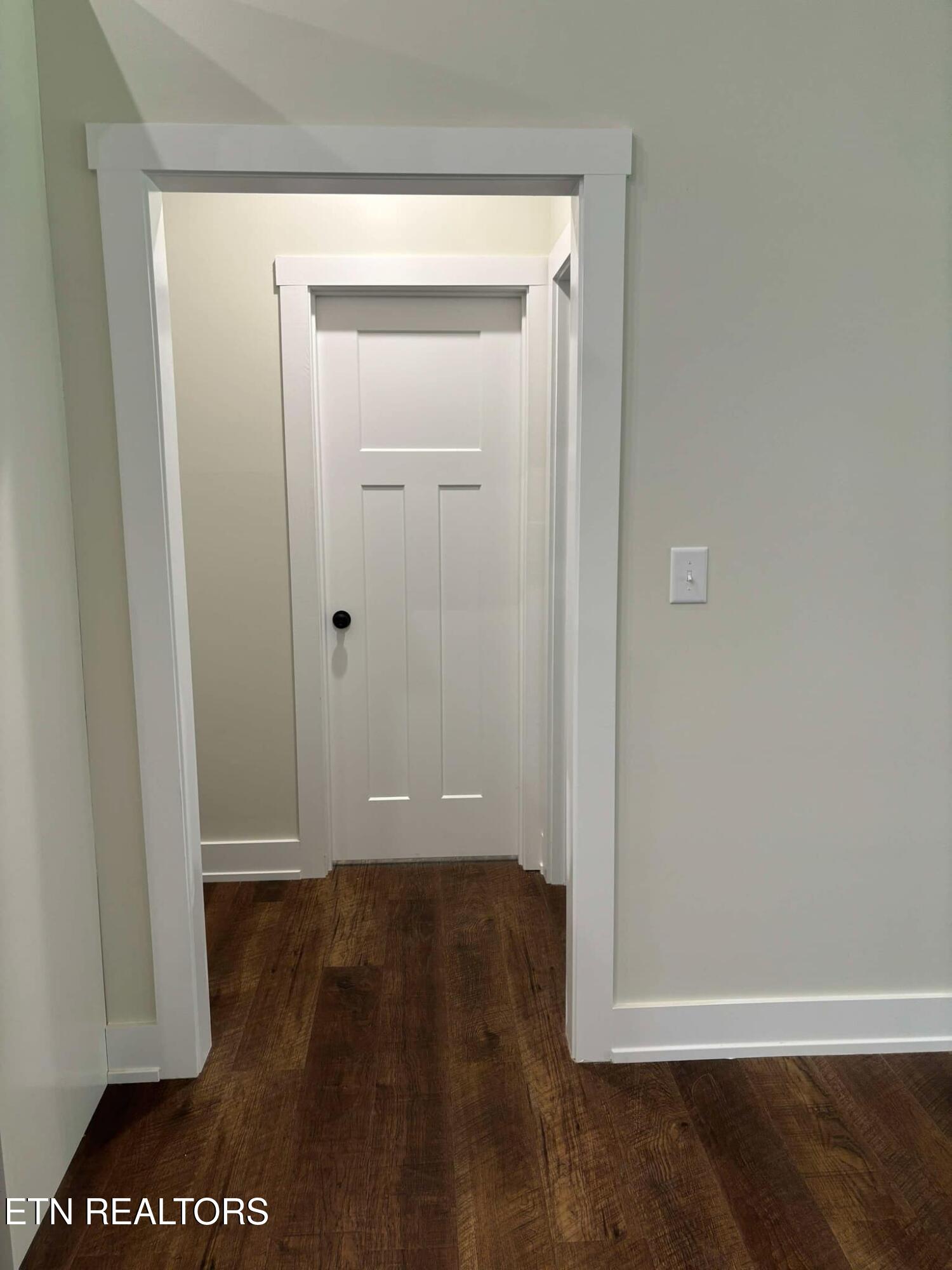 136 Log Lane Property Photo 15