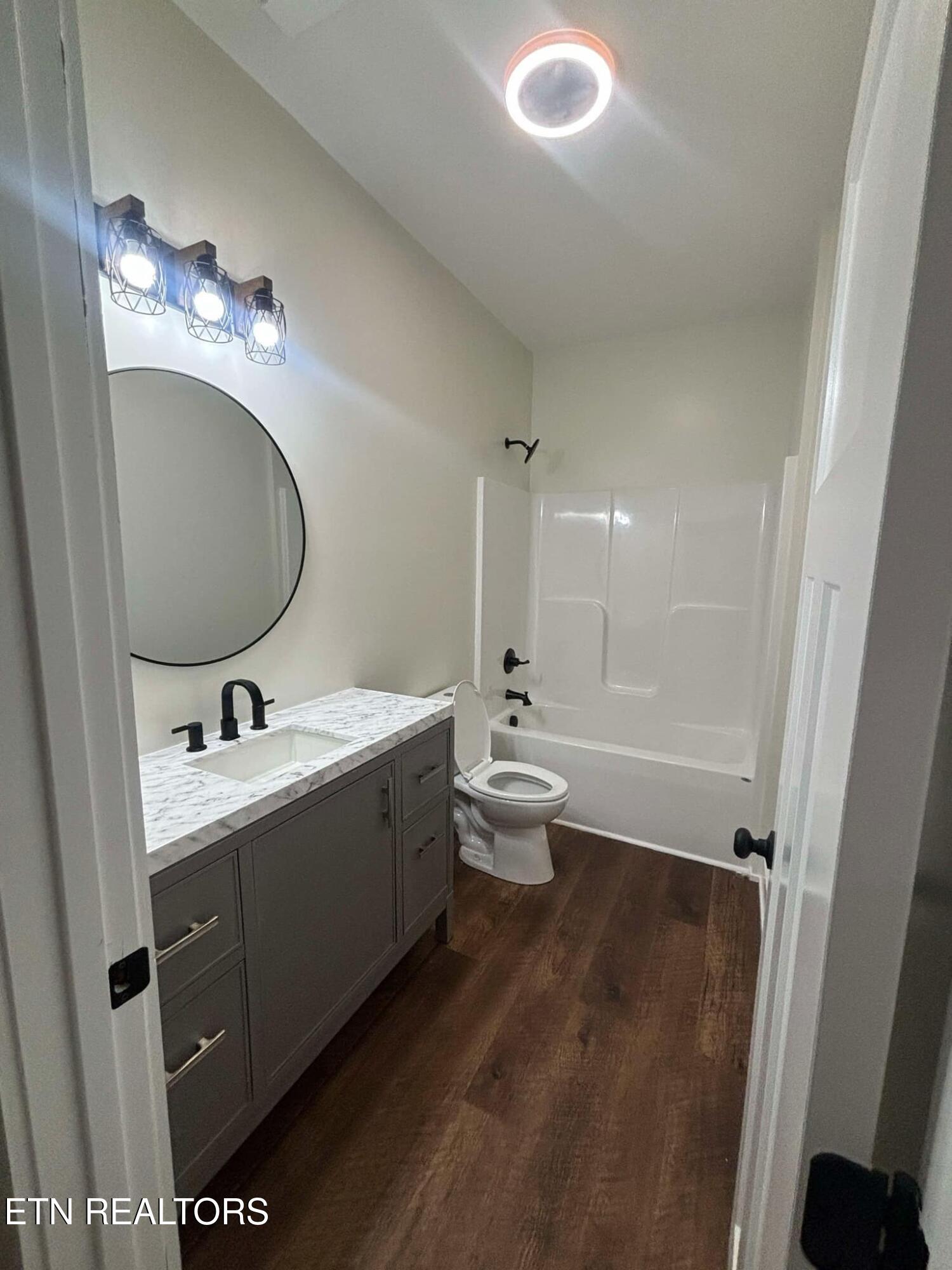 136 Log Lane Property Photo 16