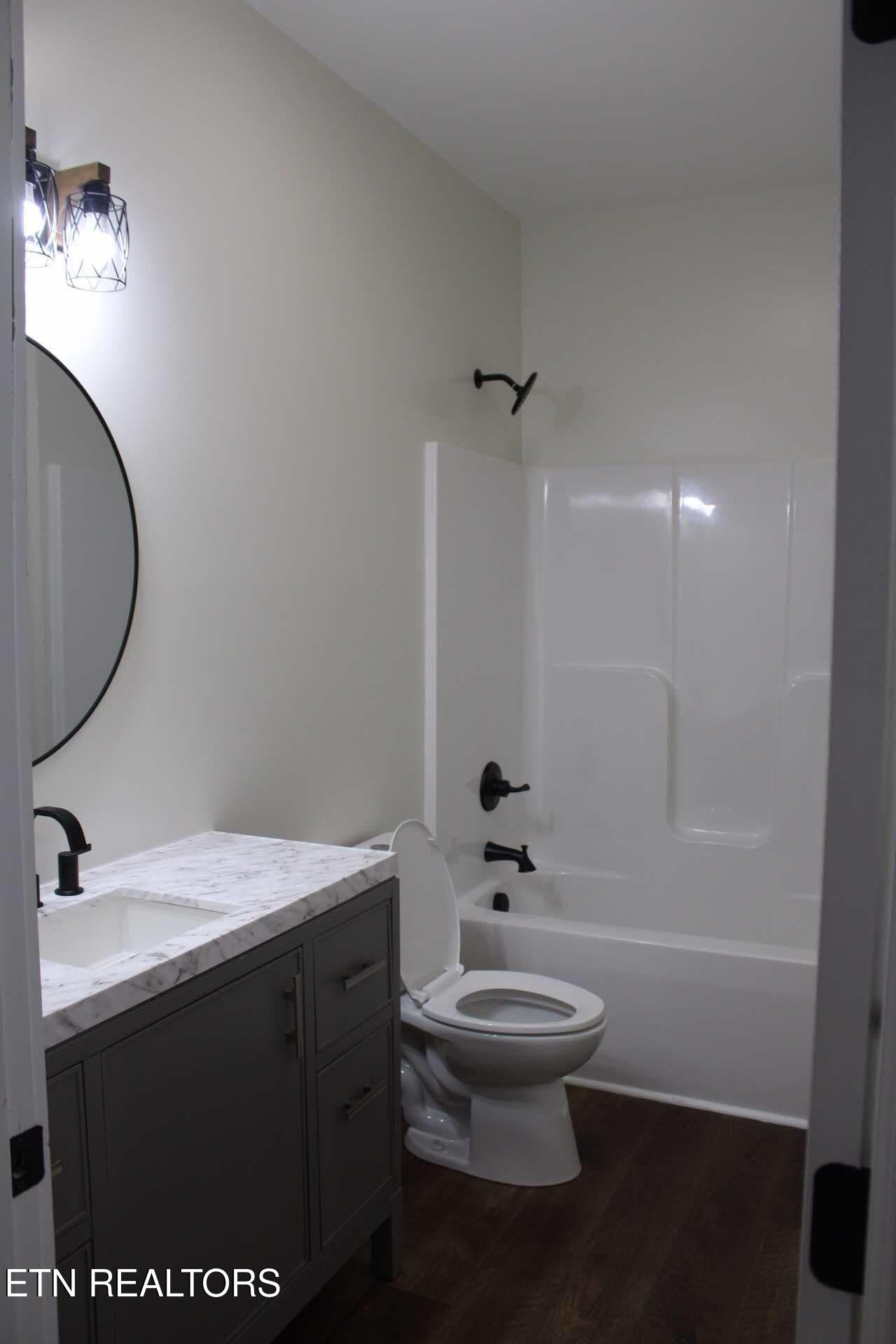 136 Log Lane Property Photo 17