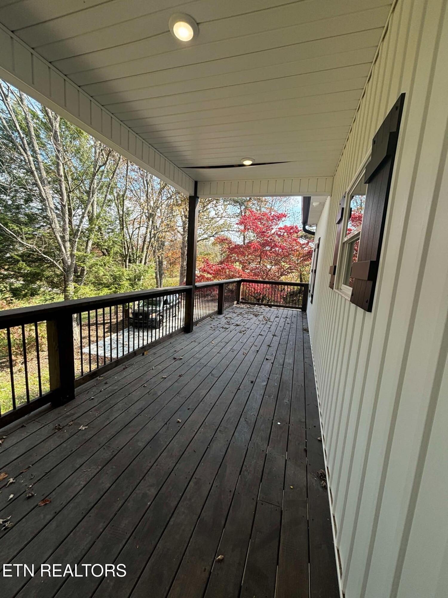 136 Log Lane Property Photo 19
