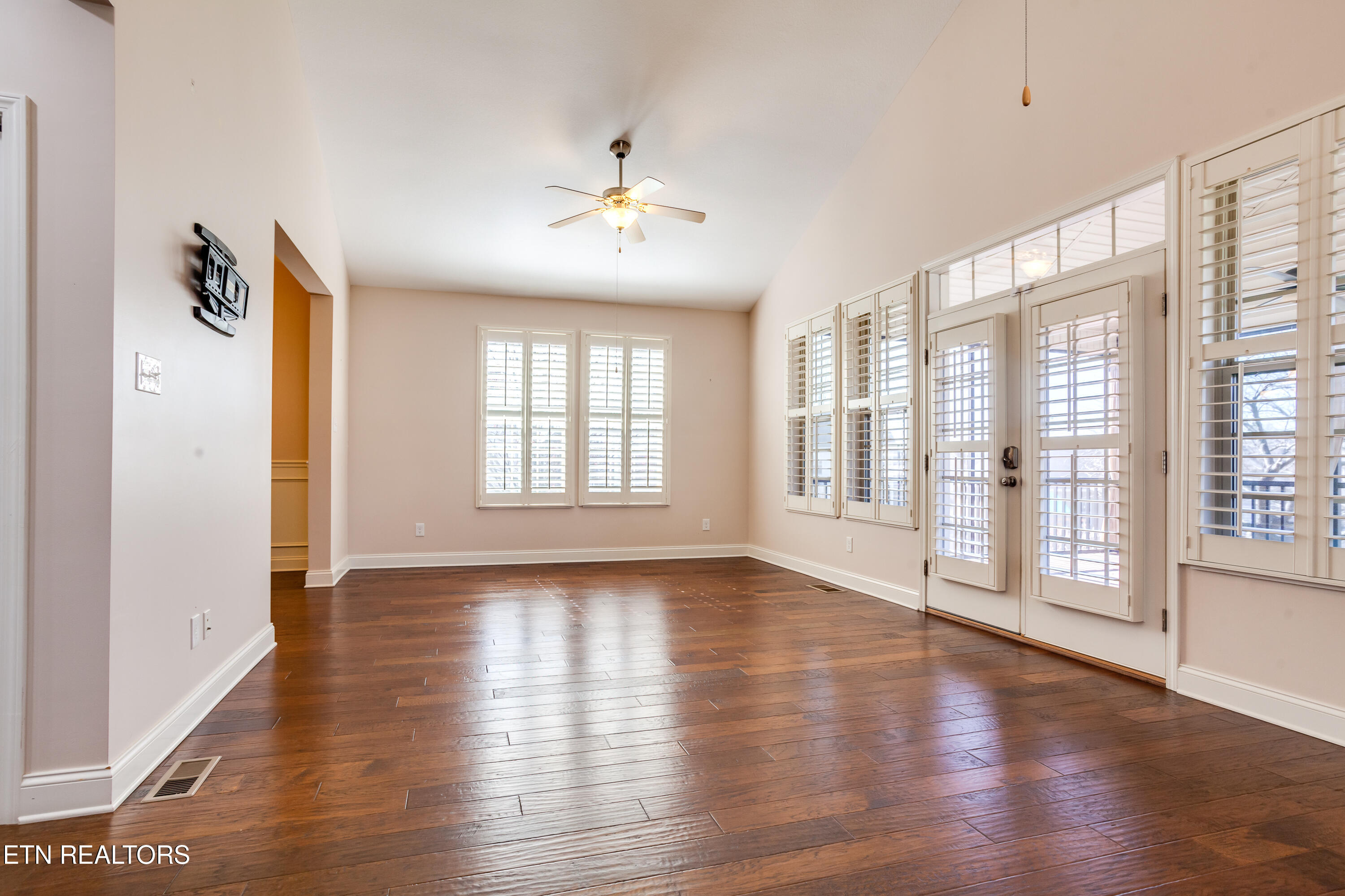 11353 Hawkstowe Lane Property Photo 14