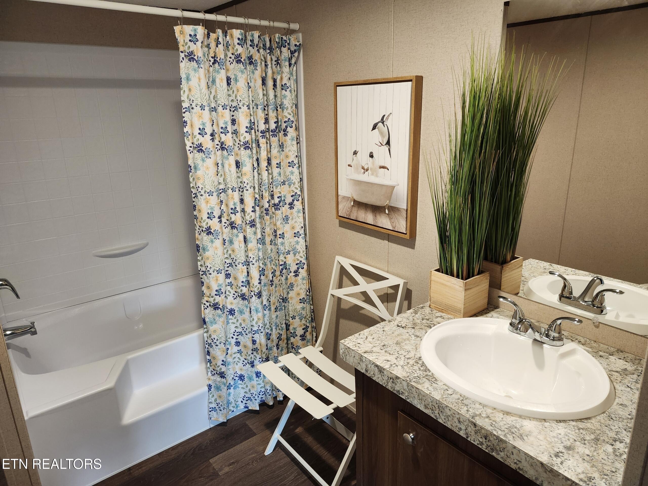 135 Rose Circle Property Photo 22