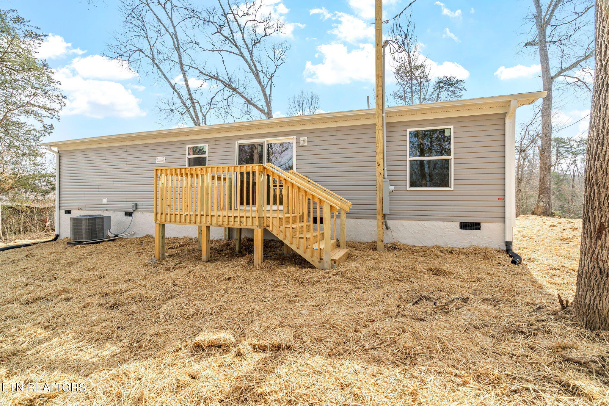 135 Rose Circle Property Photo 32