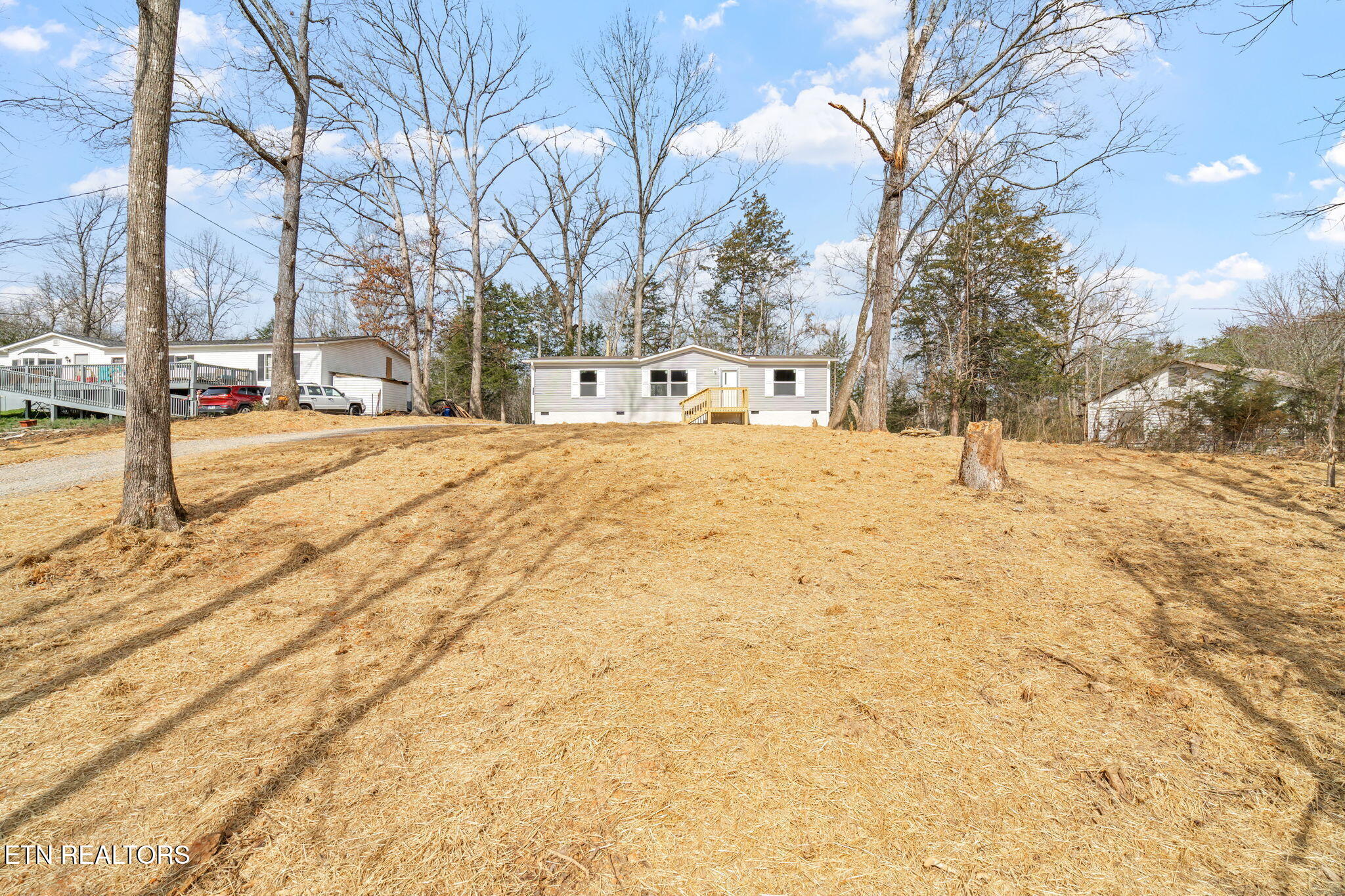 135 Rose Circle Property Photo 34
