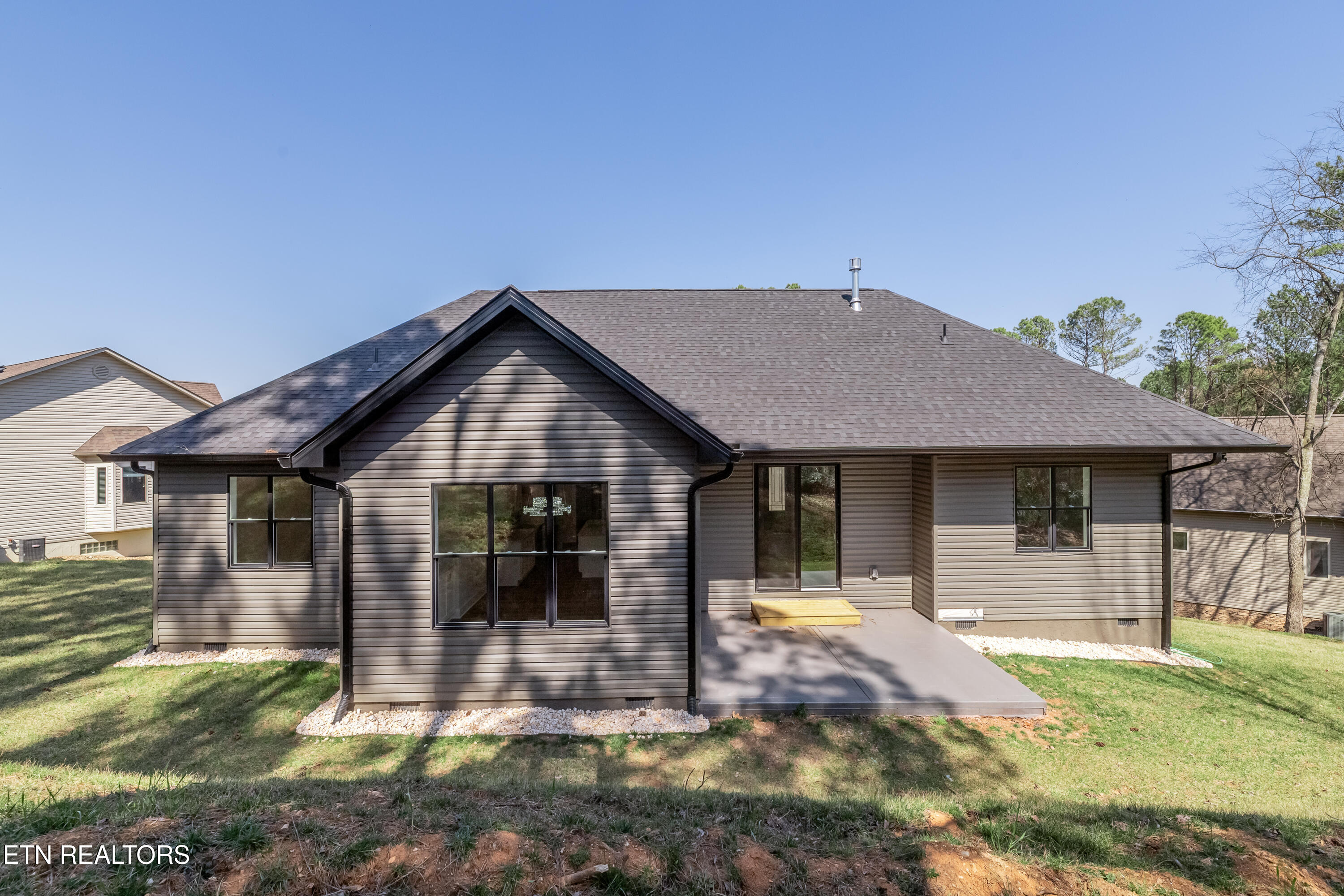 405 Awohili Trace Property Photo 2