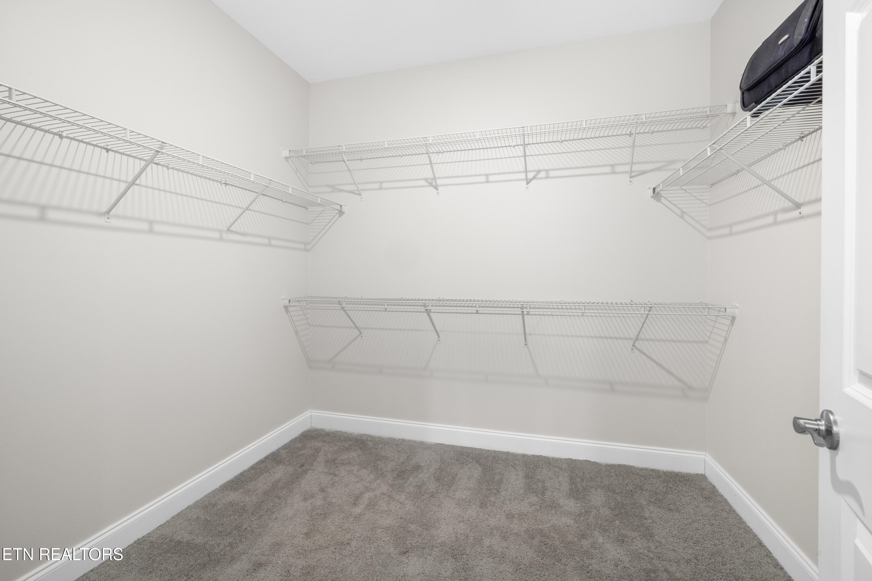 11148 Narrow Leaf Drive Property Photo 15