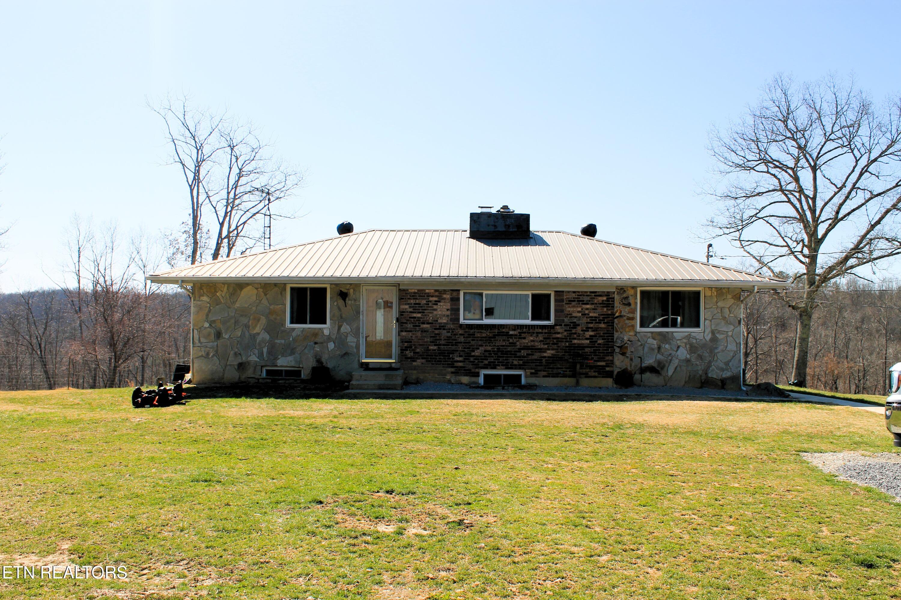 798 Christenson Rd Property Photo 5