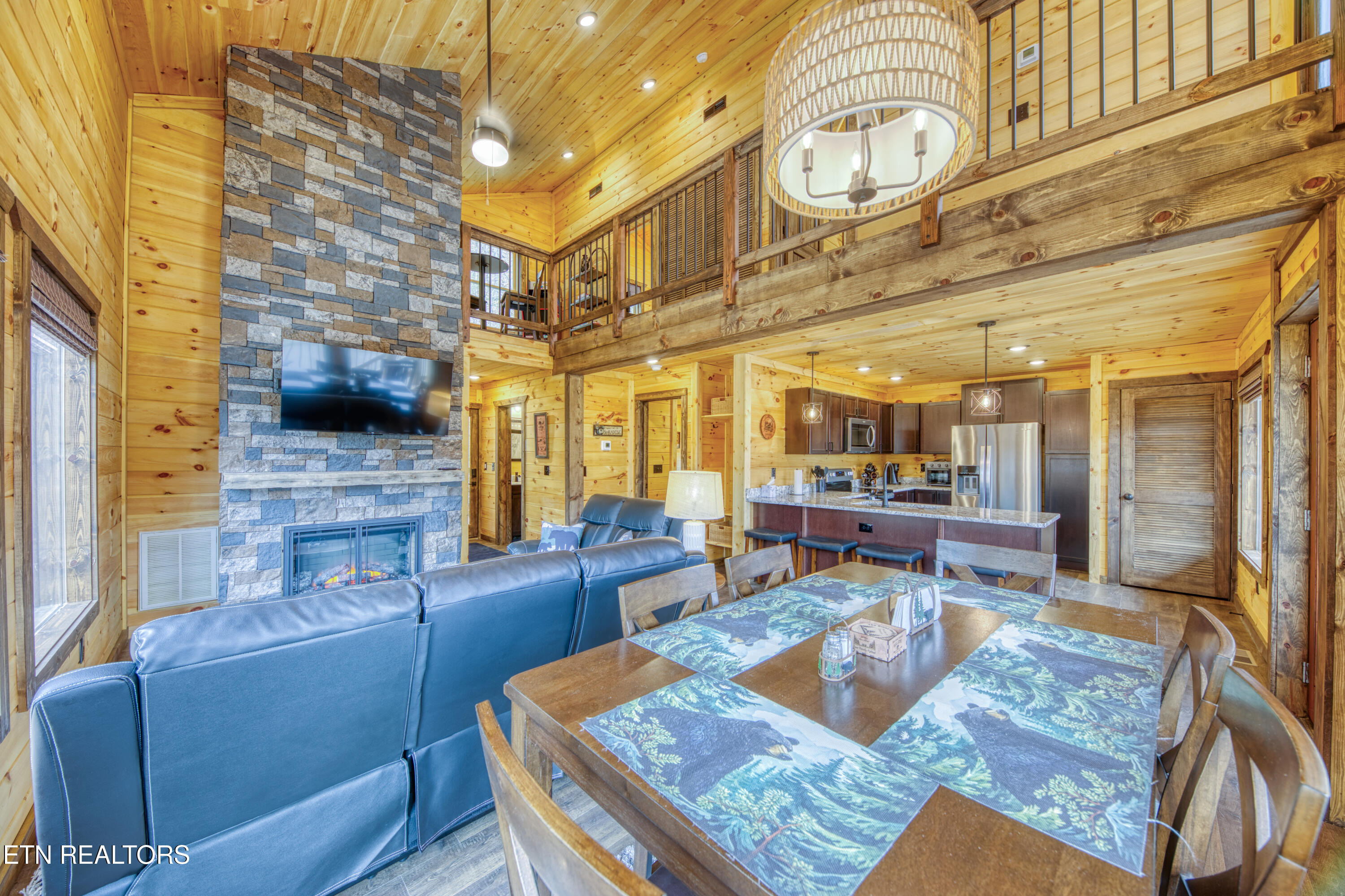3217 Smoky Ridge Way Property Photo 6
