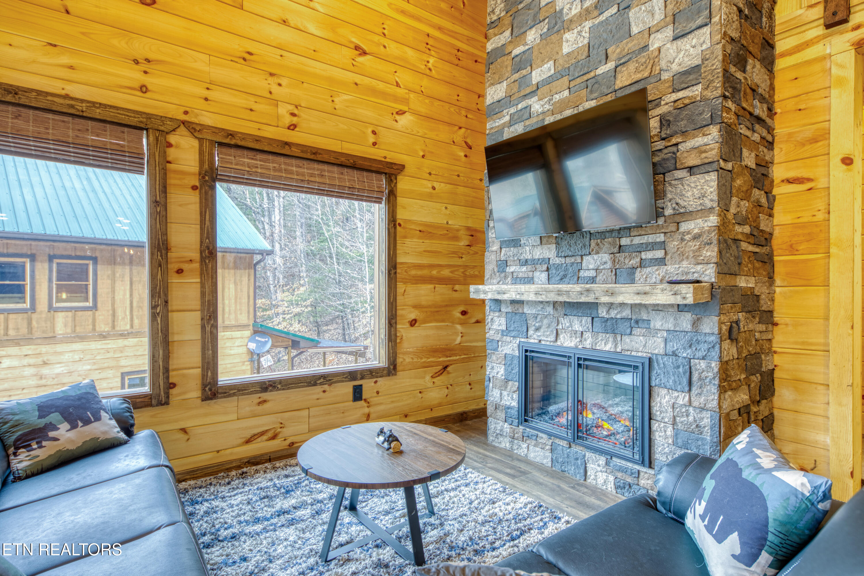 3217 Smoky Ridge Way Property Photo 7