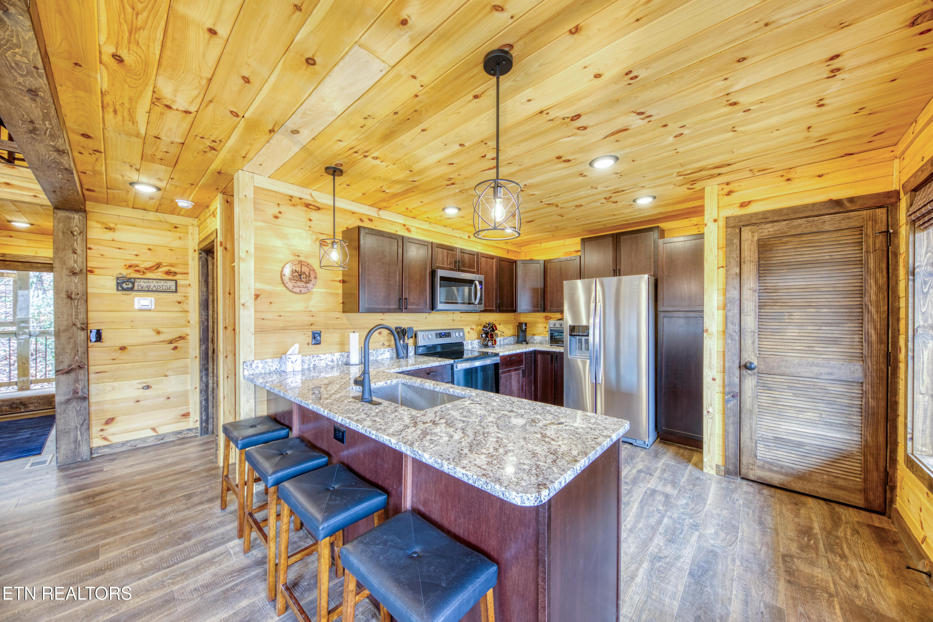 3217 Smoky Ridge Way Property Photo 8