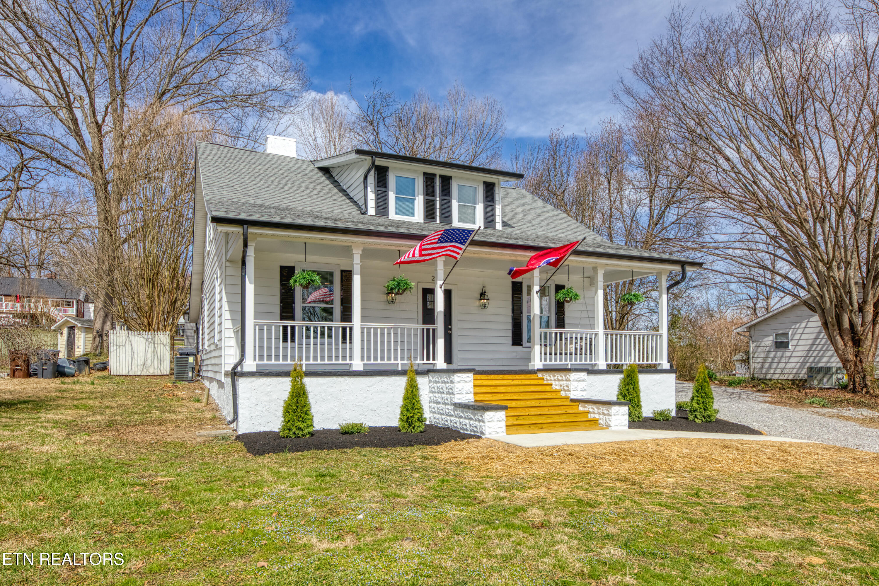 2615 Woodrow Drive Property Photo 4