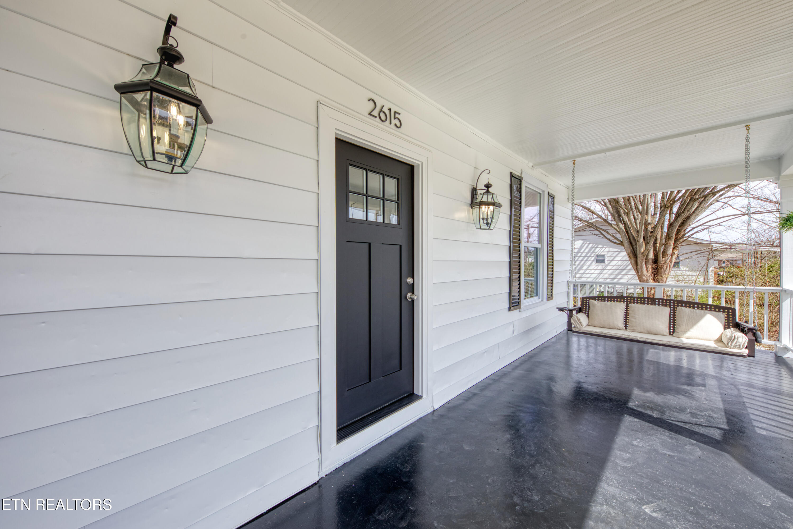 2615 Woodrow Drive Property Photo 8