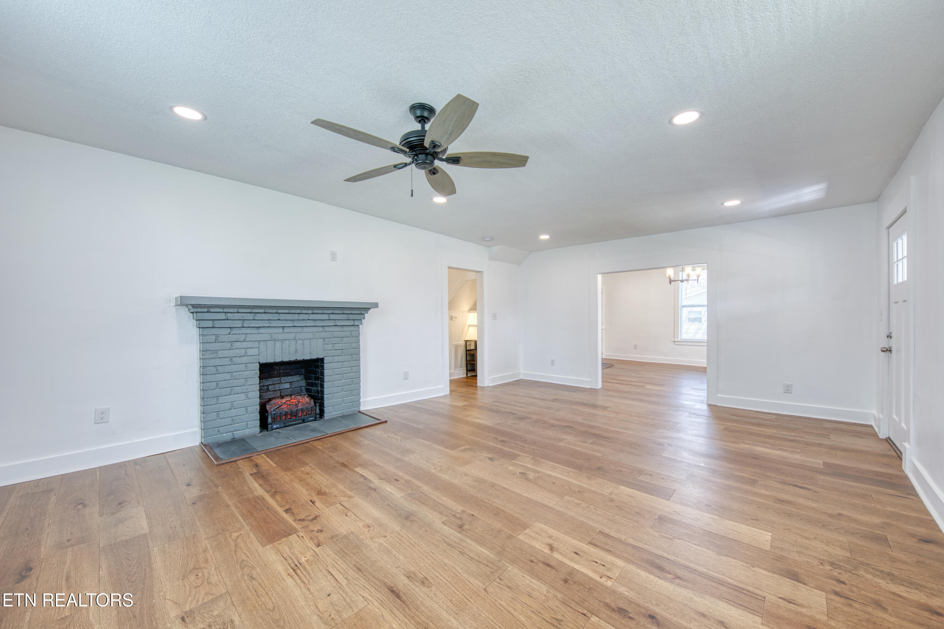 2615 Woodrow Drive Property Photo 11